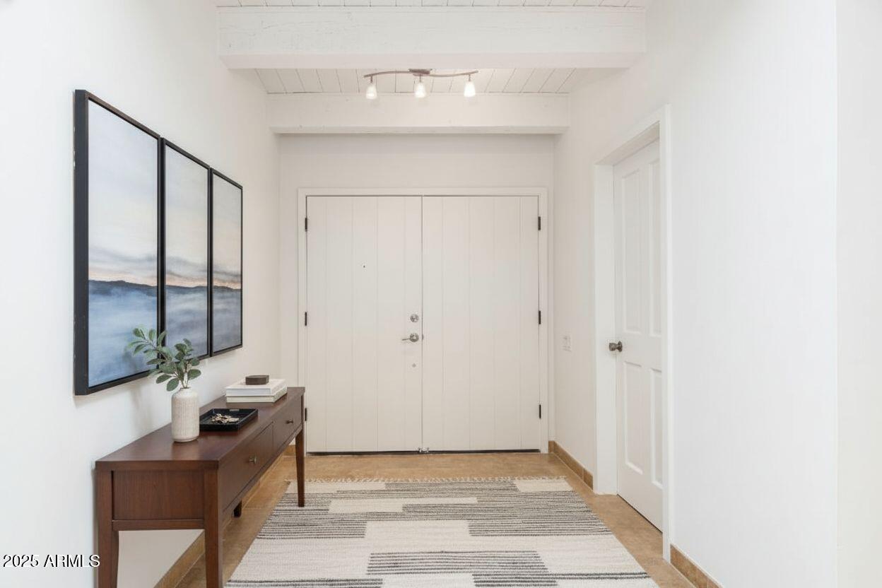 5101 N CASA BLANCA Drive, 203, Paradise Valley Unit: 203