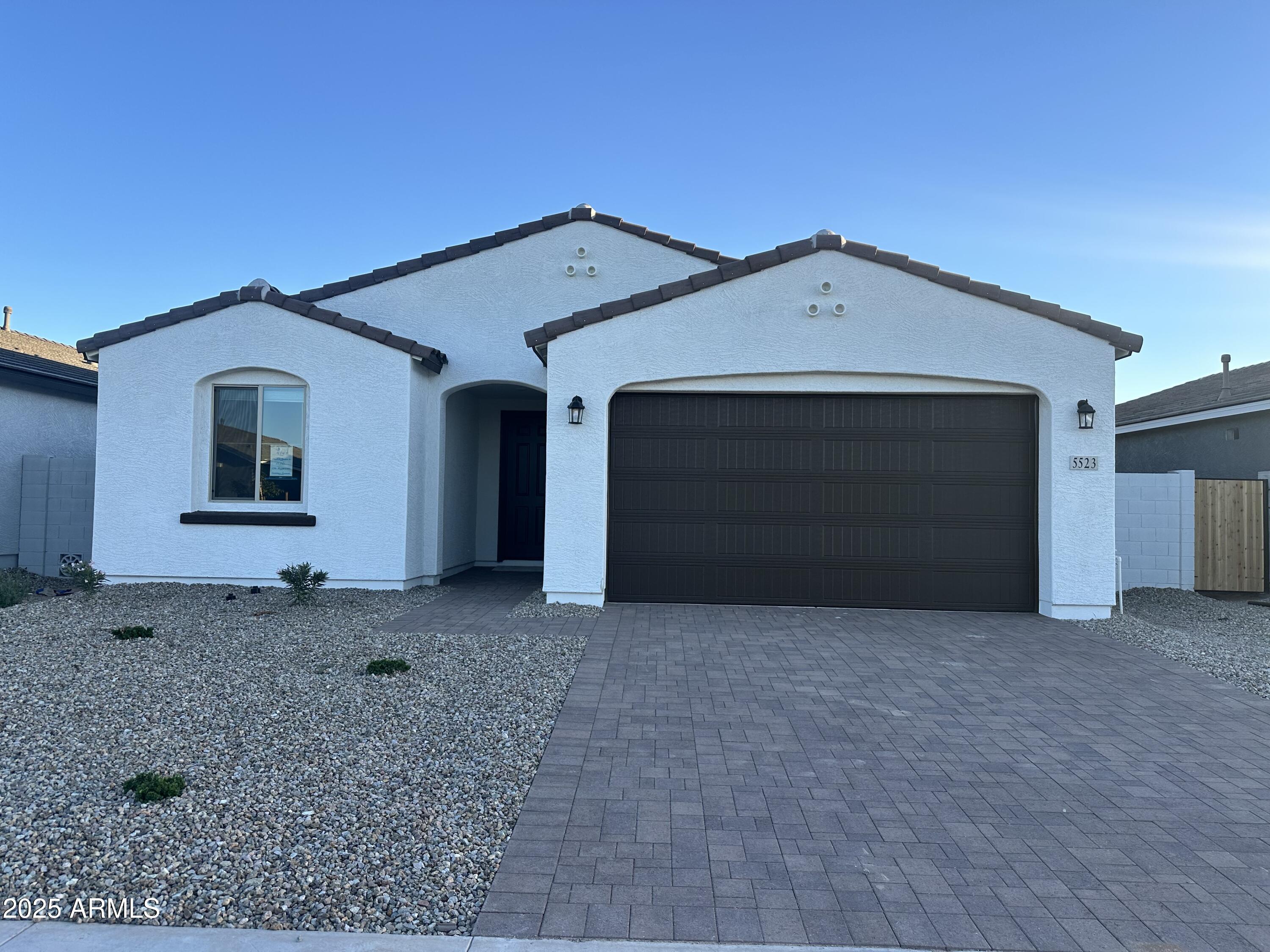 5523 W PIEDMONT Road, Laveen