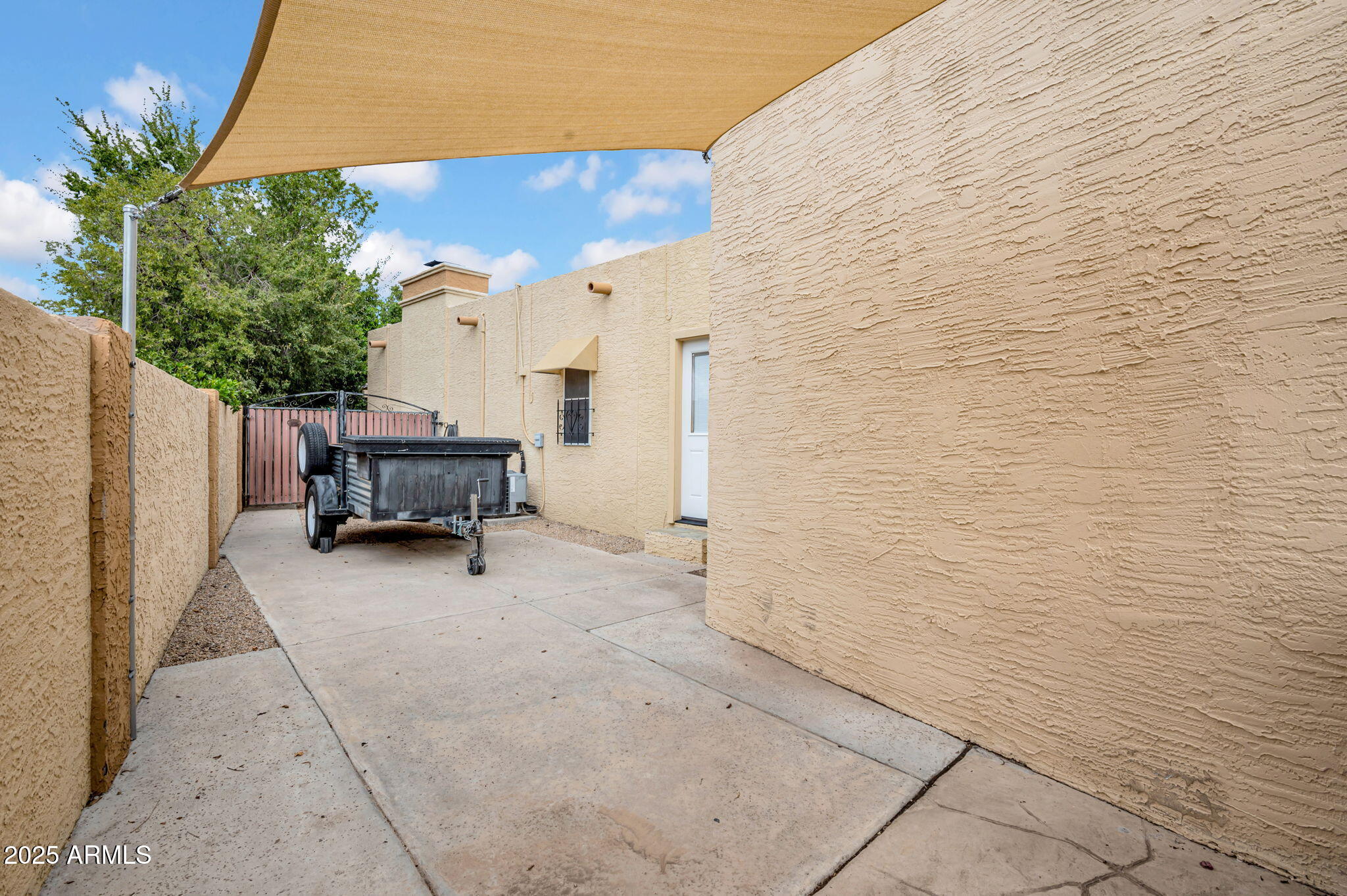 1840 E NICOLET Avenue, Phoenix