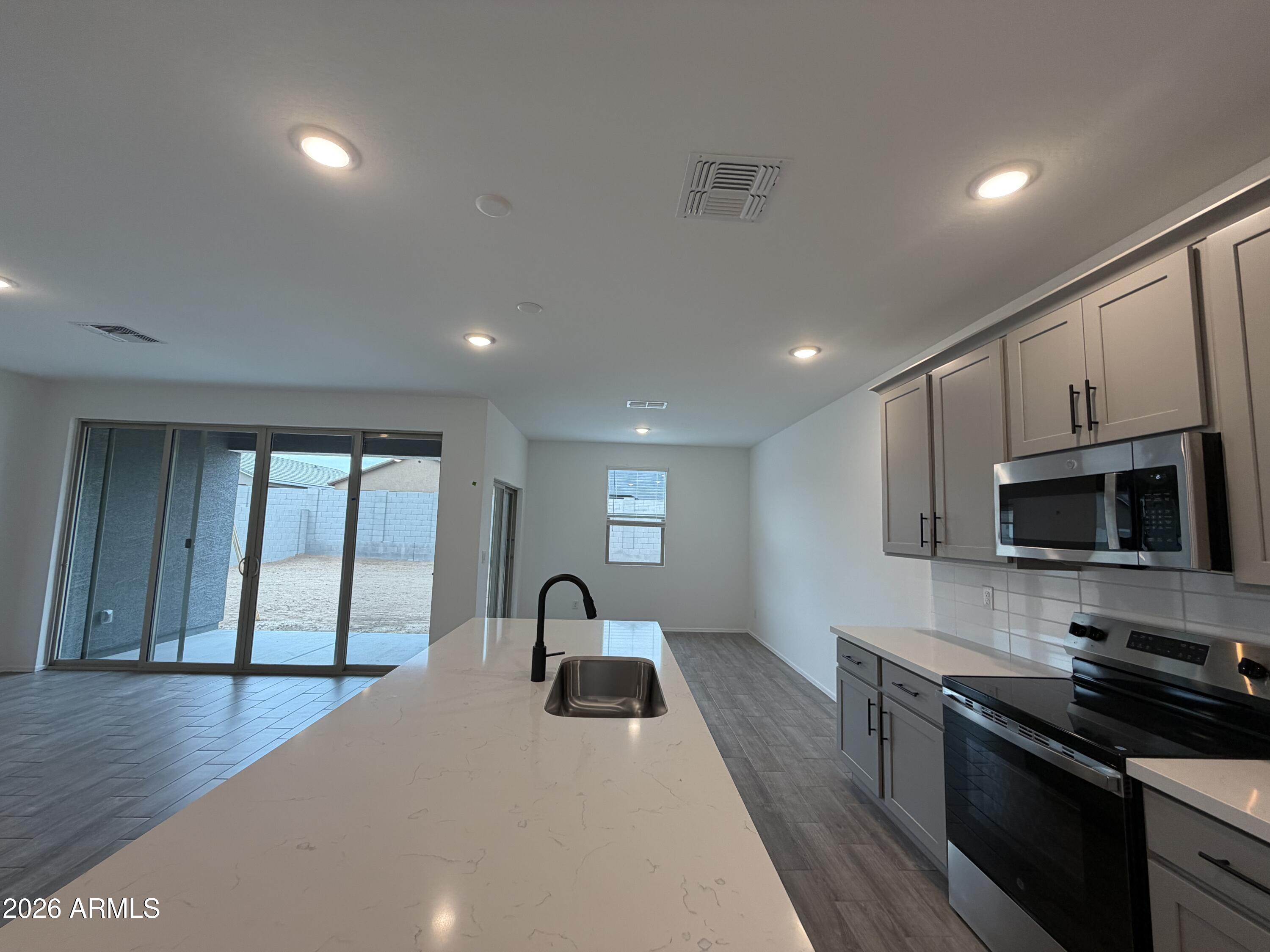 24216 W BOWKER Street, Buckeye