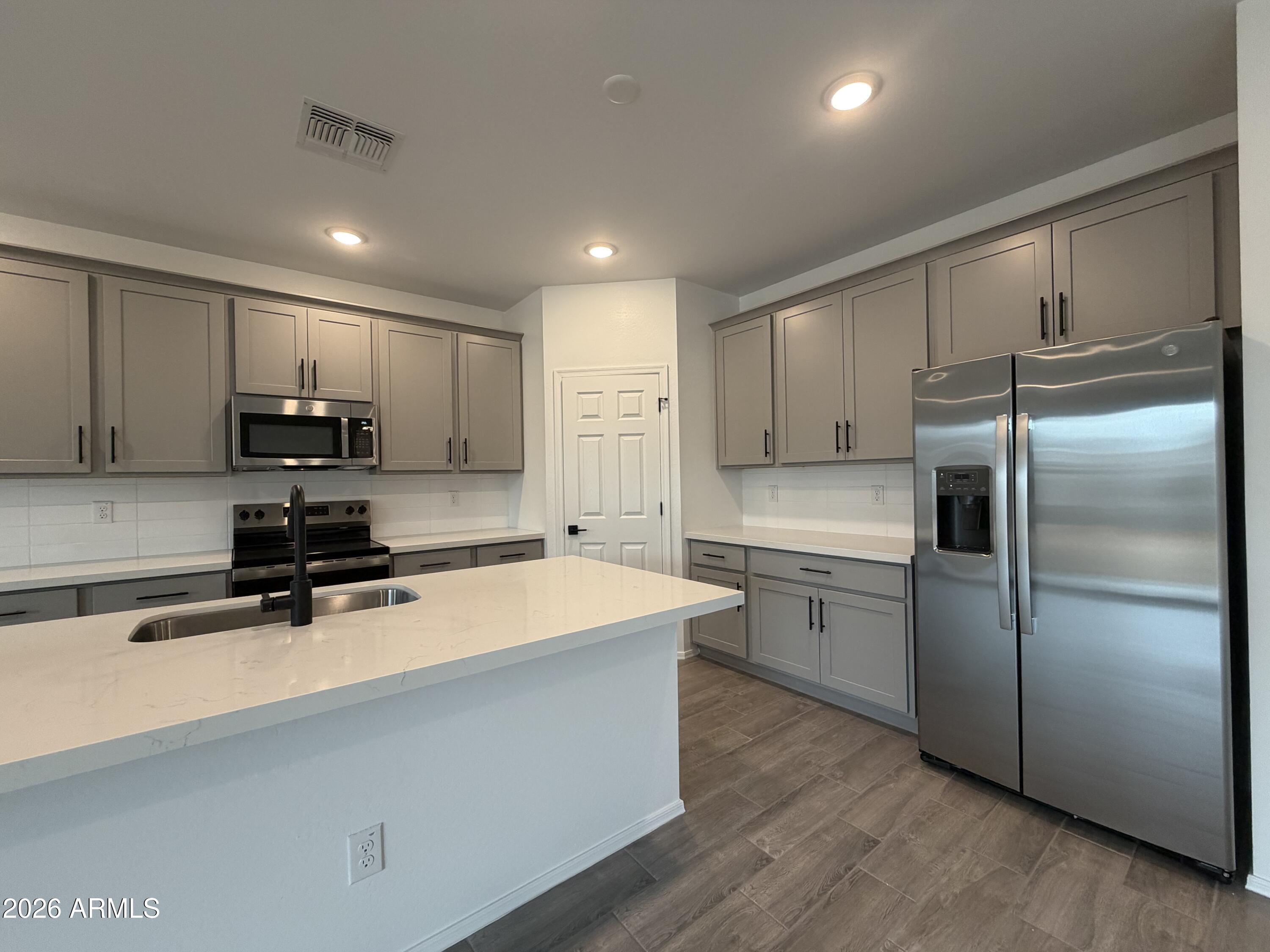 24216 W BOWKER Street, Buckeye