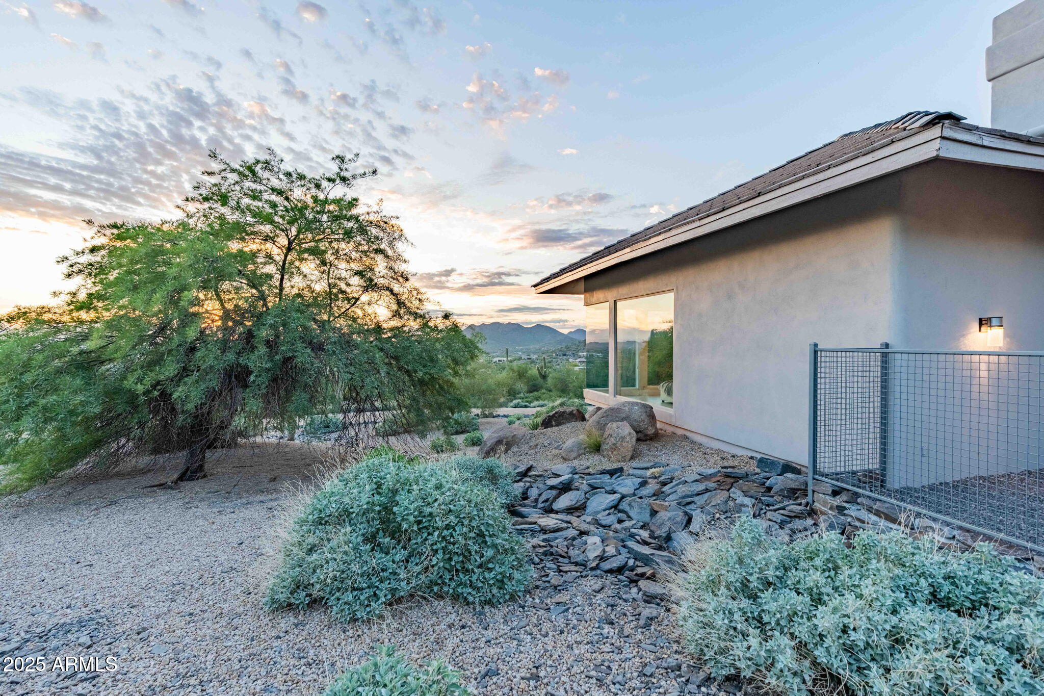 5950 E RESTIN Road, Cave Creek