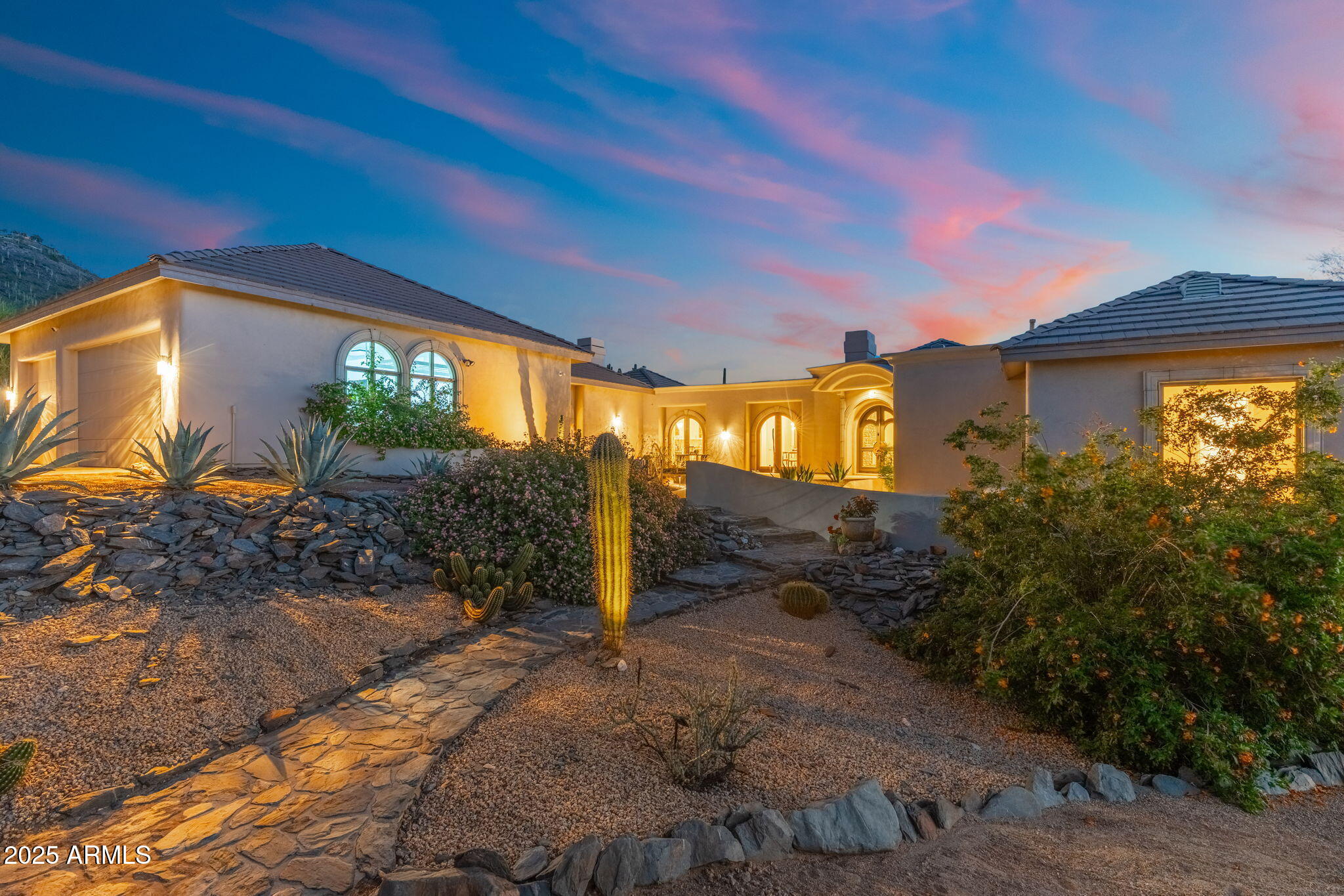 5950 E RESTIN Road, Cave Creek