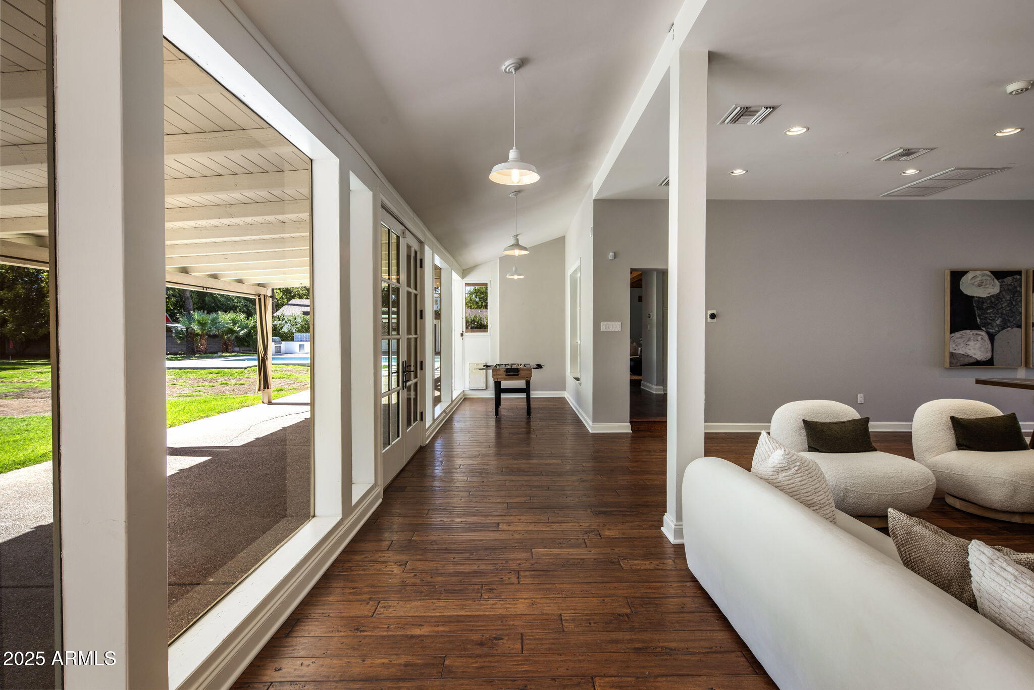 525 W Berridge Lane, Phoenix