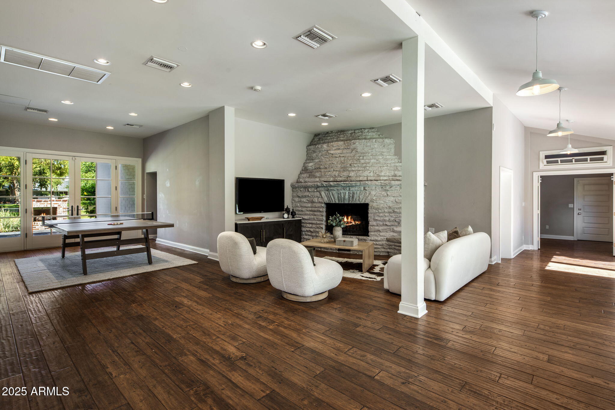 525 W Berridge Lane, Phoenix