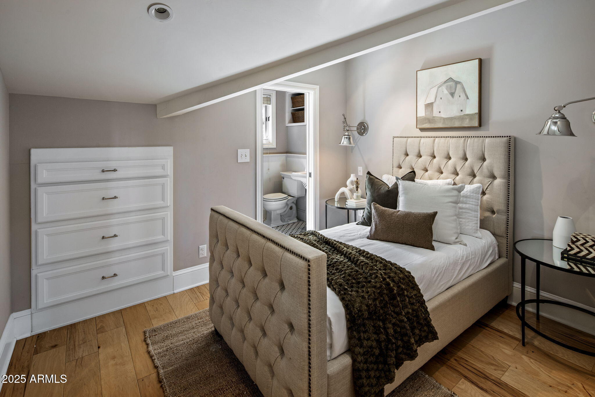 525 W Berridge Lane, Phoenix