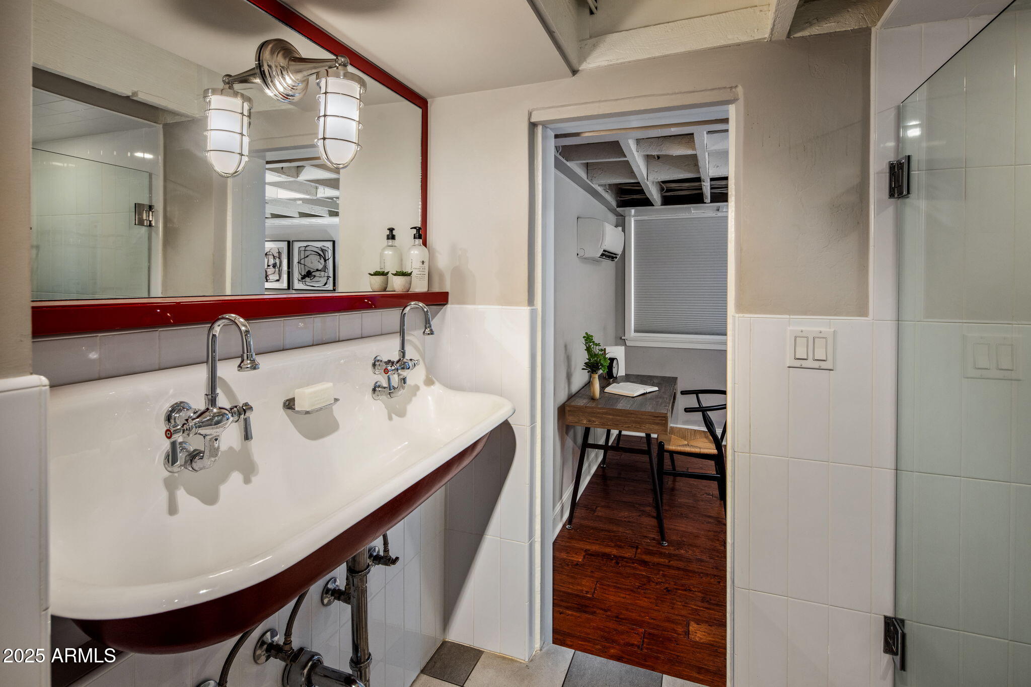 525 W Berridge Lane, Phoenix