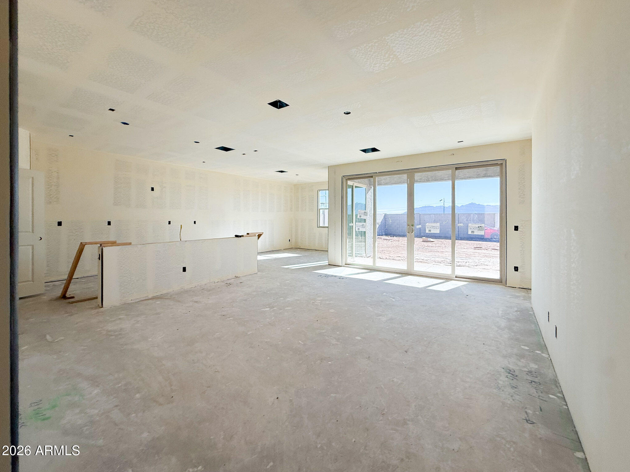 9541 W TAMARISK Avenue, Tolleson