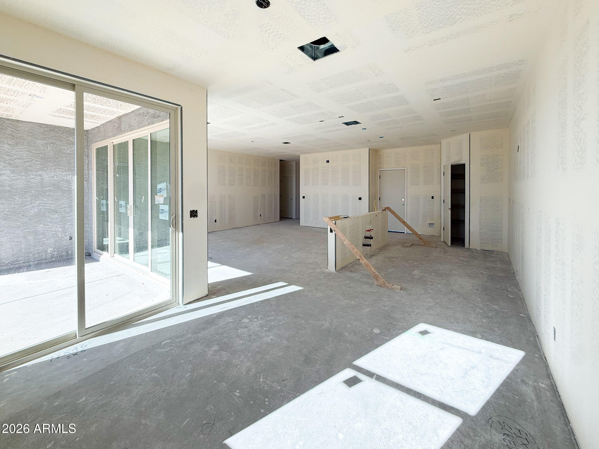 9541 W TAMARISK Avenue, Tolleson