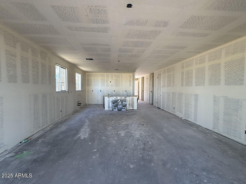 9616 W TAMARISK Avenue, Tolleson