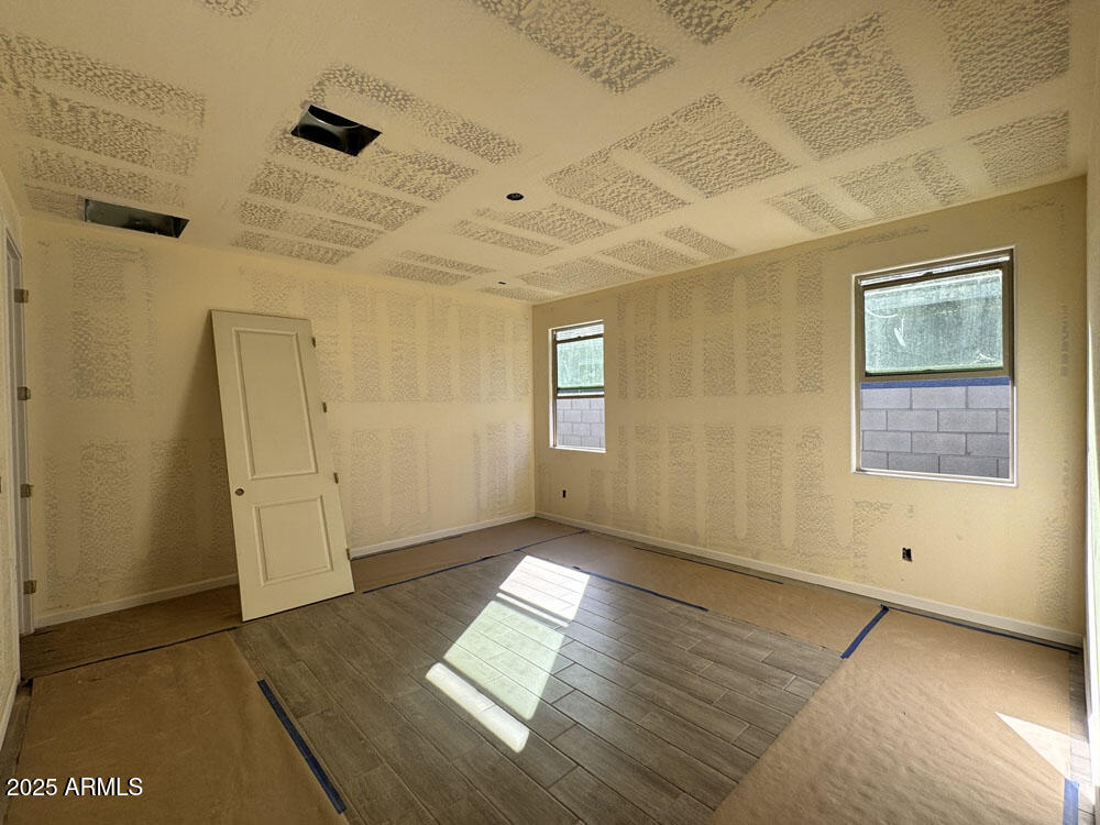 15728 W CAMDEN Avenue, Waddell