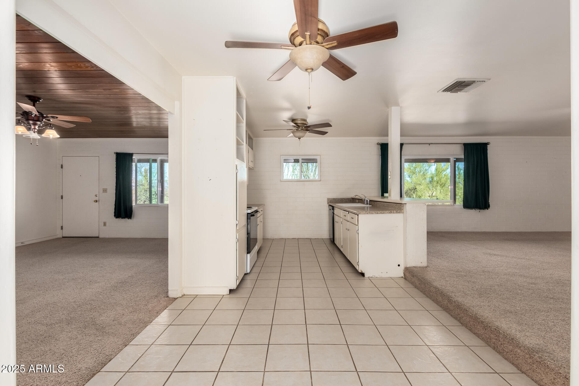 875 W PALO VERDE Drive