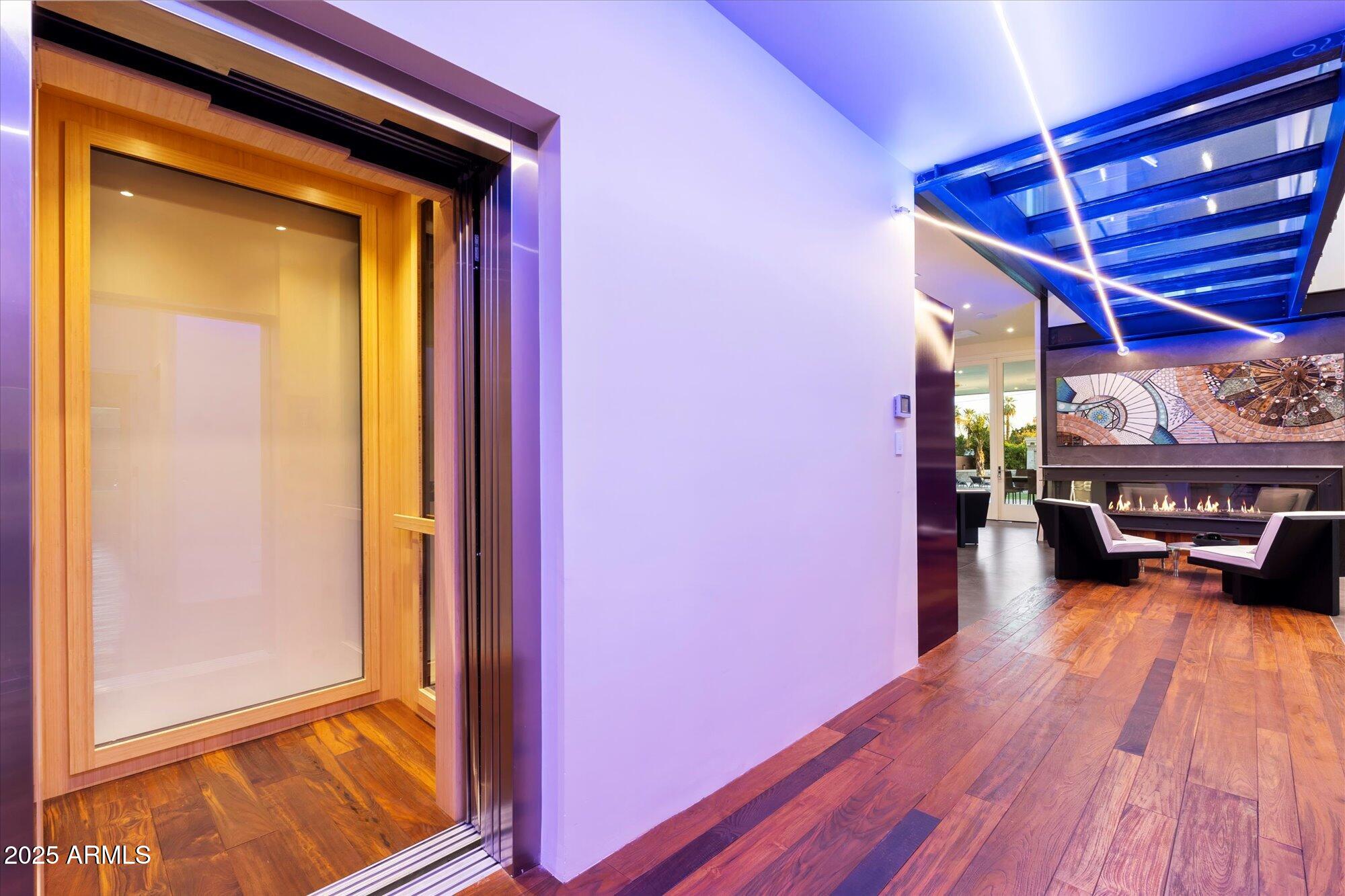 341 E MONTE VISTA Road, Phoenix