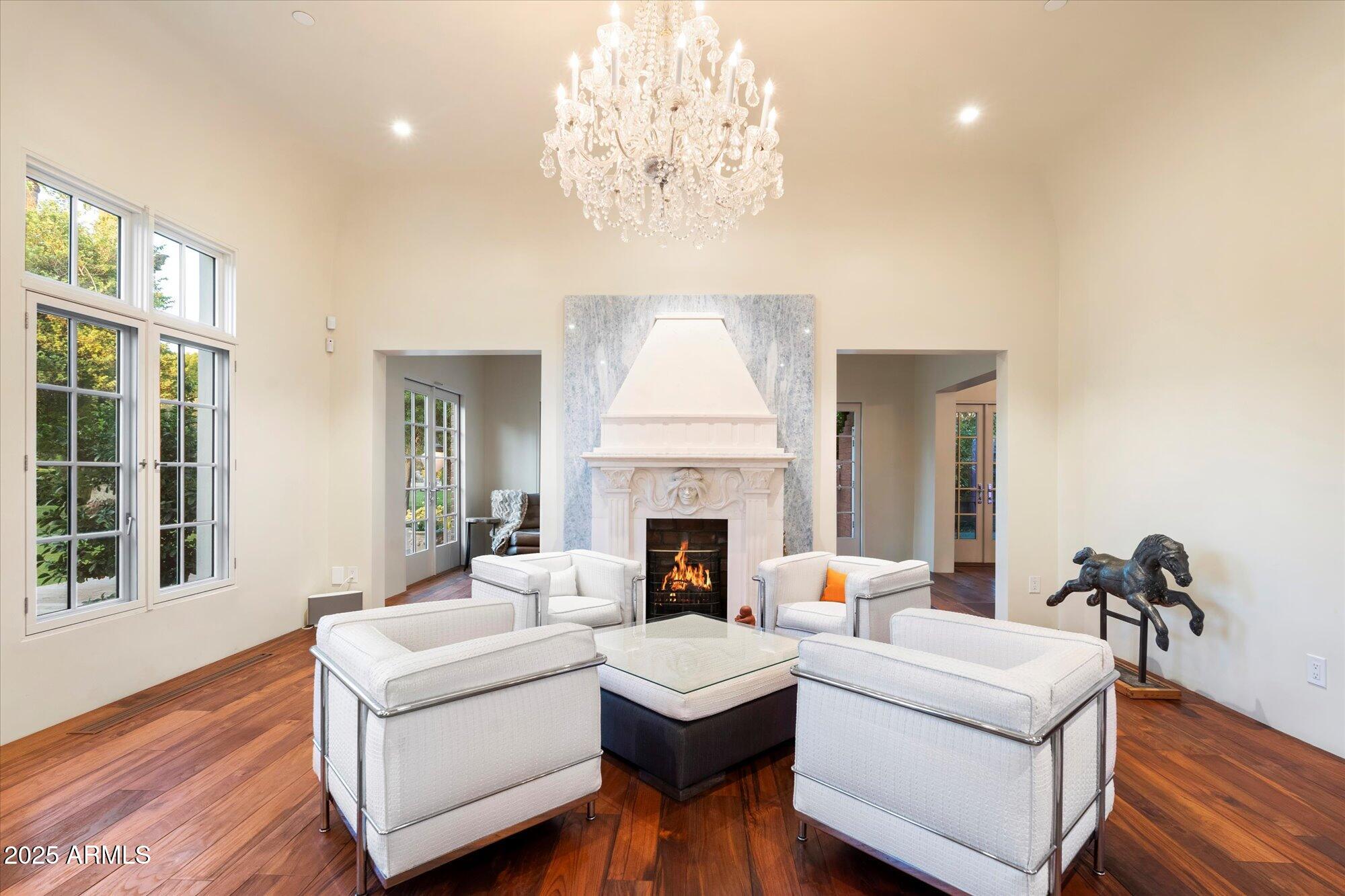341 E MONTE VISTA Road, Phoenix