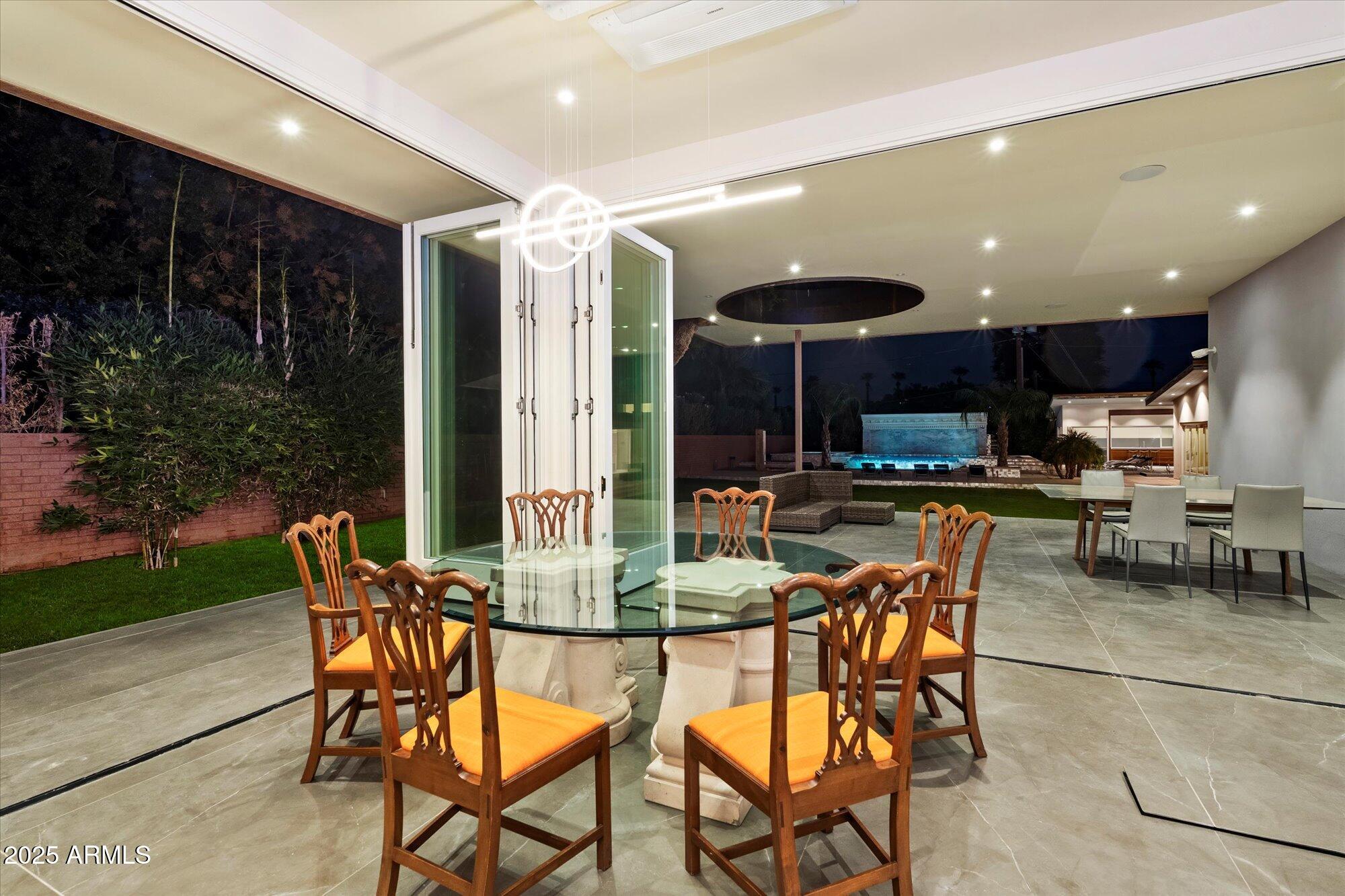 341 E MONTE VISTA Road, Phoenix