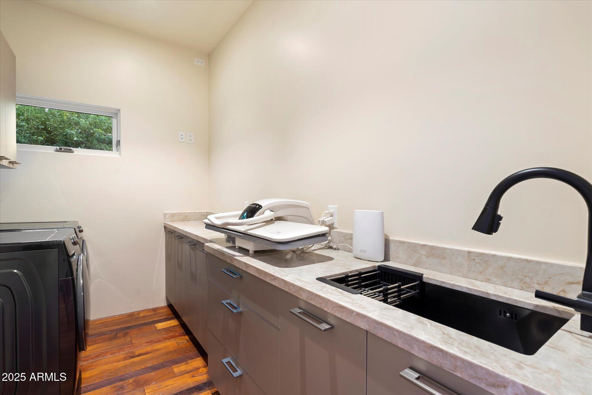 341 E MONTE VISTA Road, Phoenix