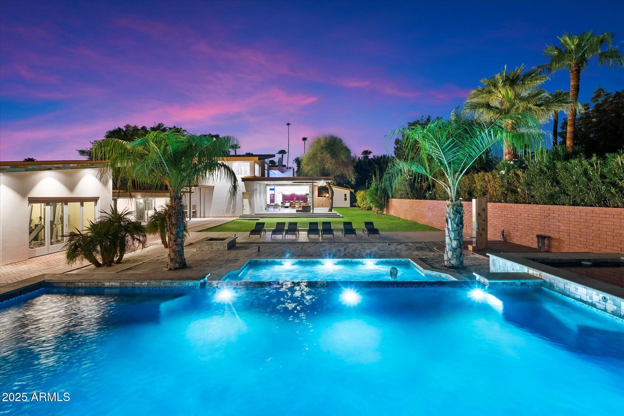 341 E MONTE VISTA Road, Phoenix