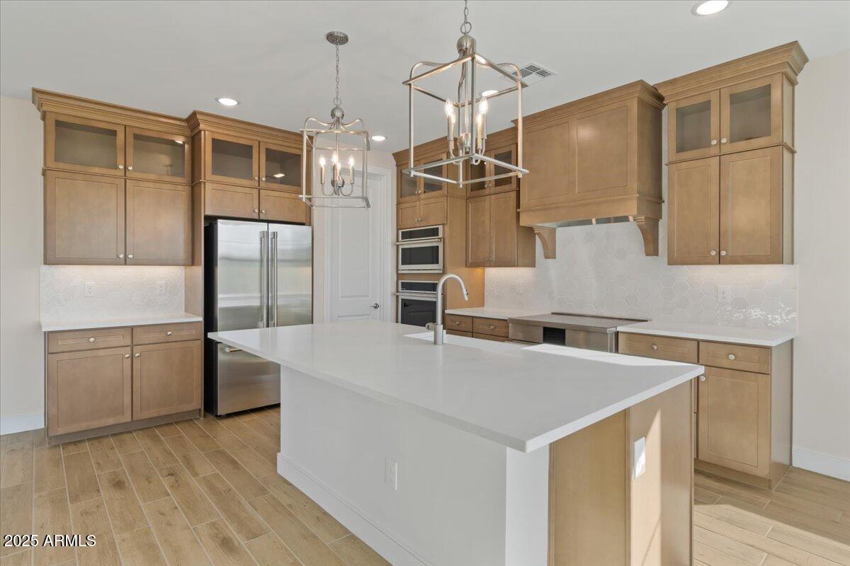 2431 W LOS ARBOLES Place, Chandler