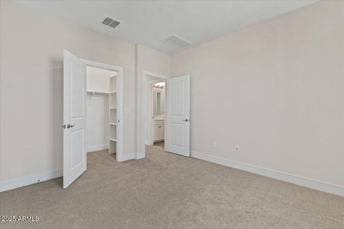 2431 W LOS ARBOLES Place, Chandler