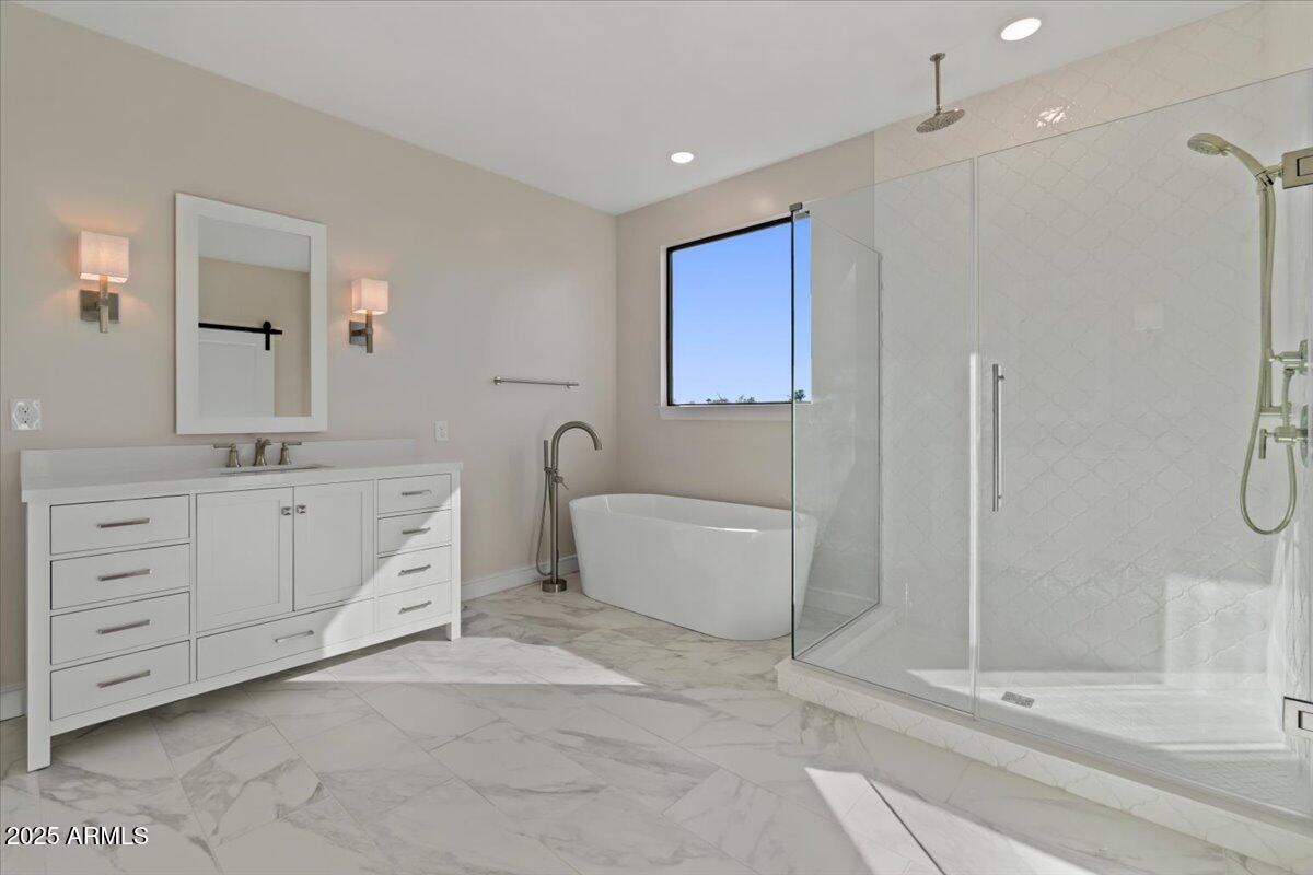 2431 W LOS ARBOLES Place, Chandler