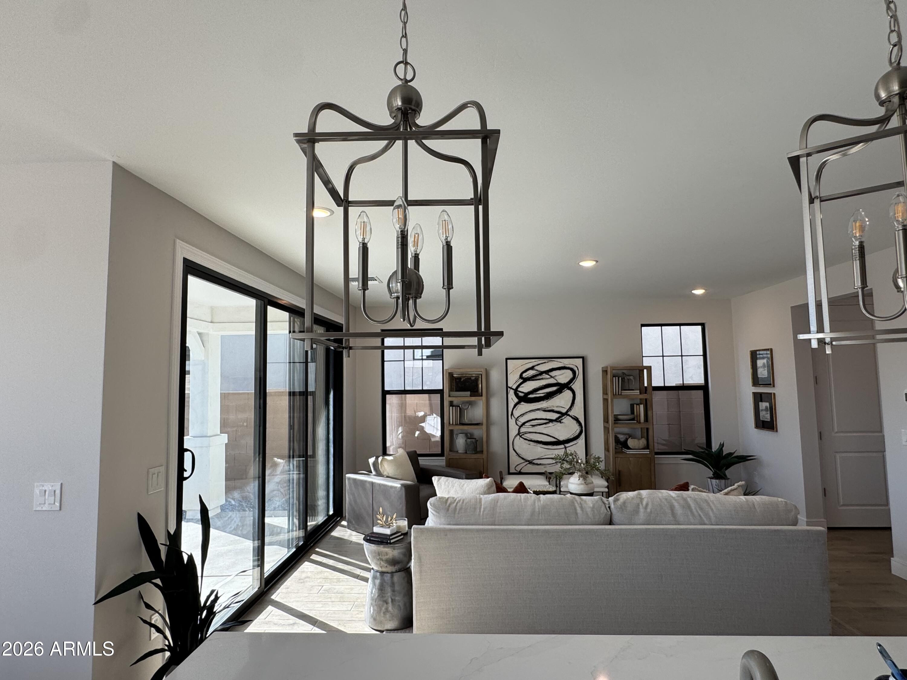 2431 W LOS ARBOLES Place, Chandler