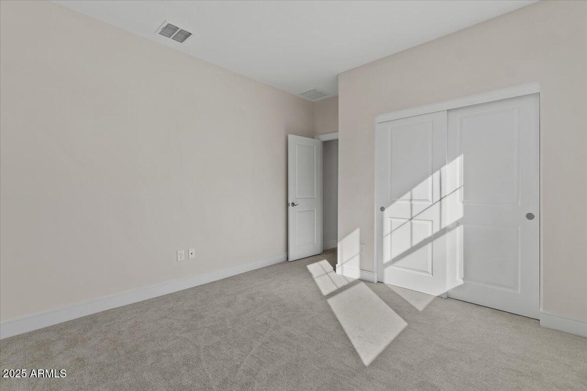 2431 W LOS ARBOLES Place, Chandler