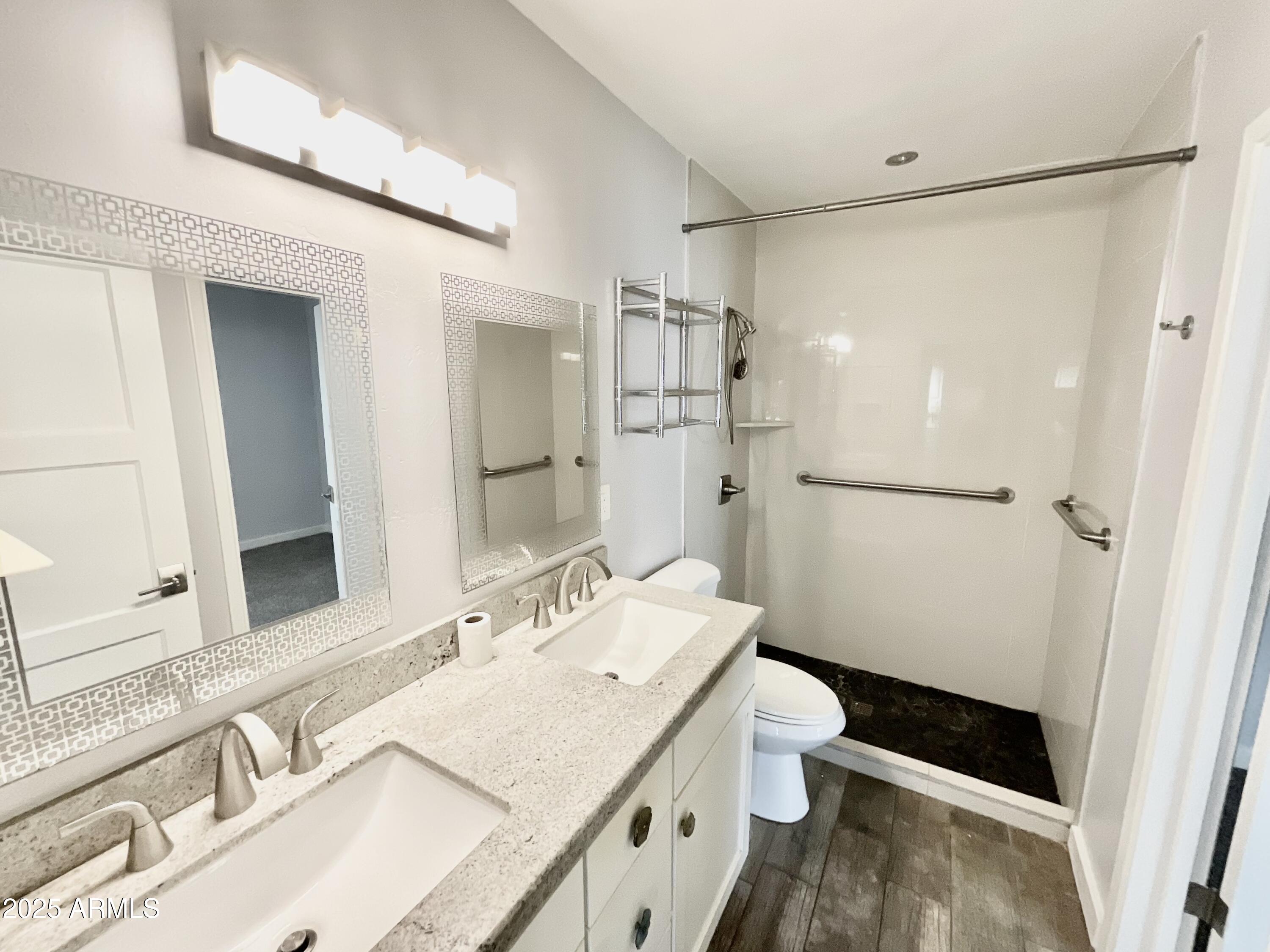 1705 W CAMPBELL Avenue, Phoenix