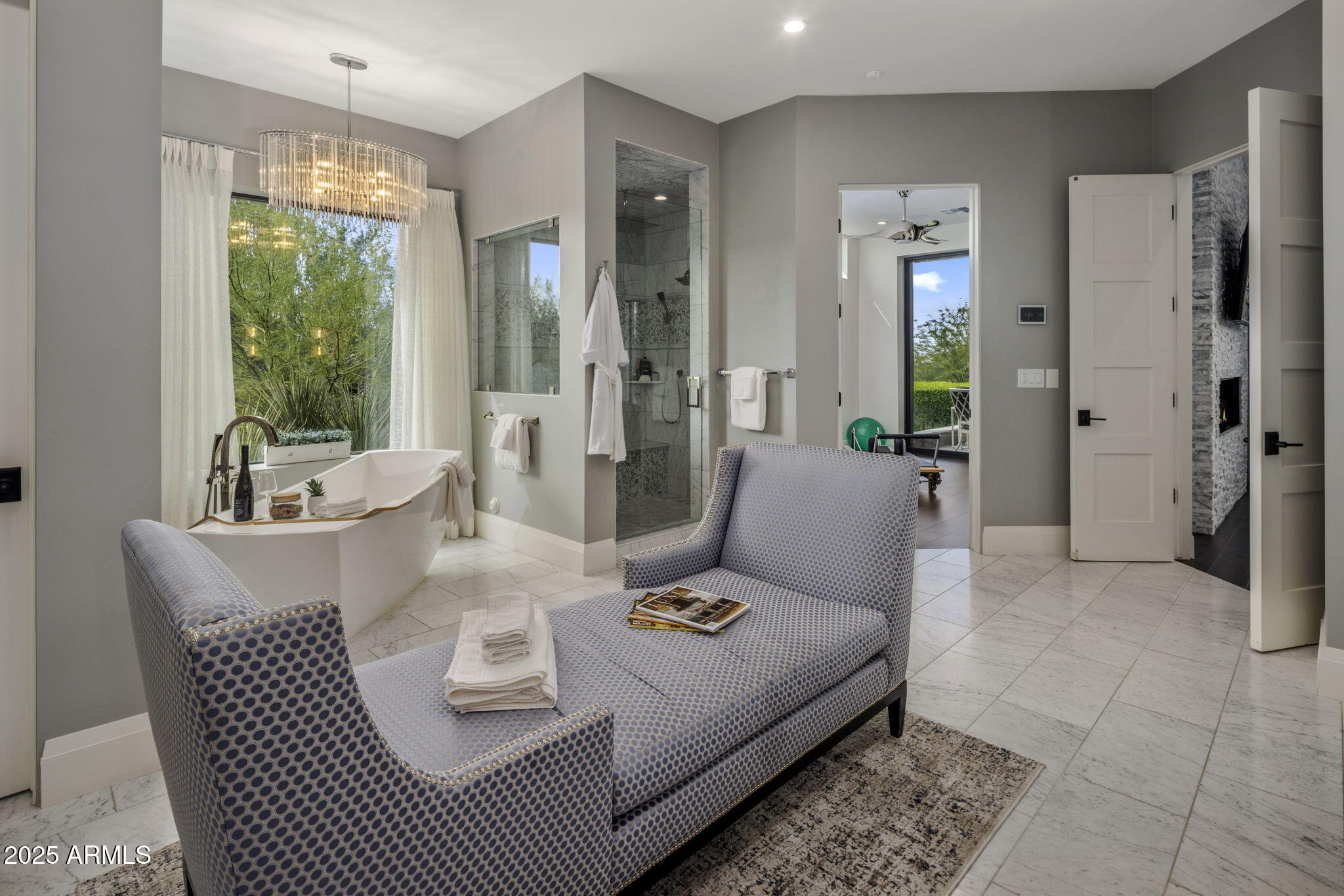 10284 E RUNNING DEER Trail