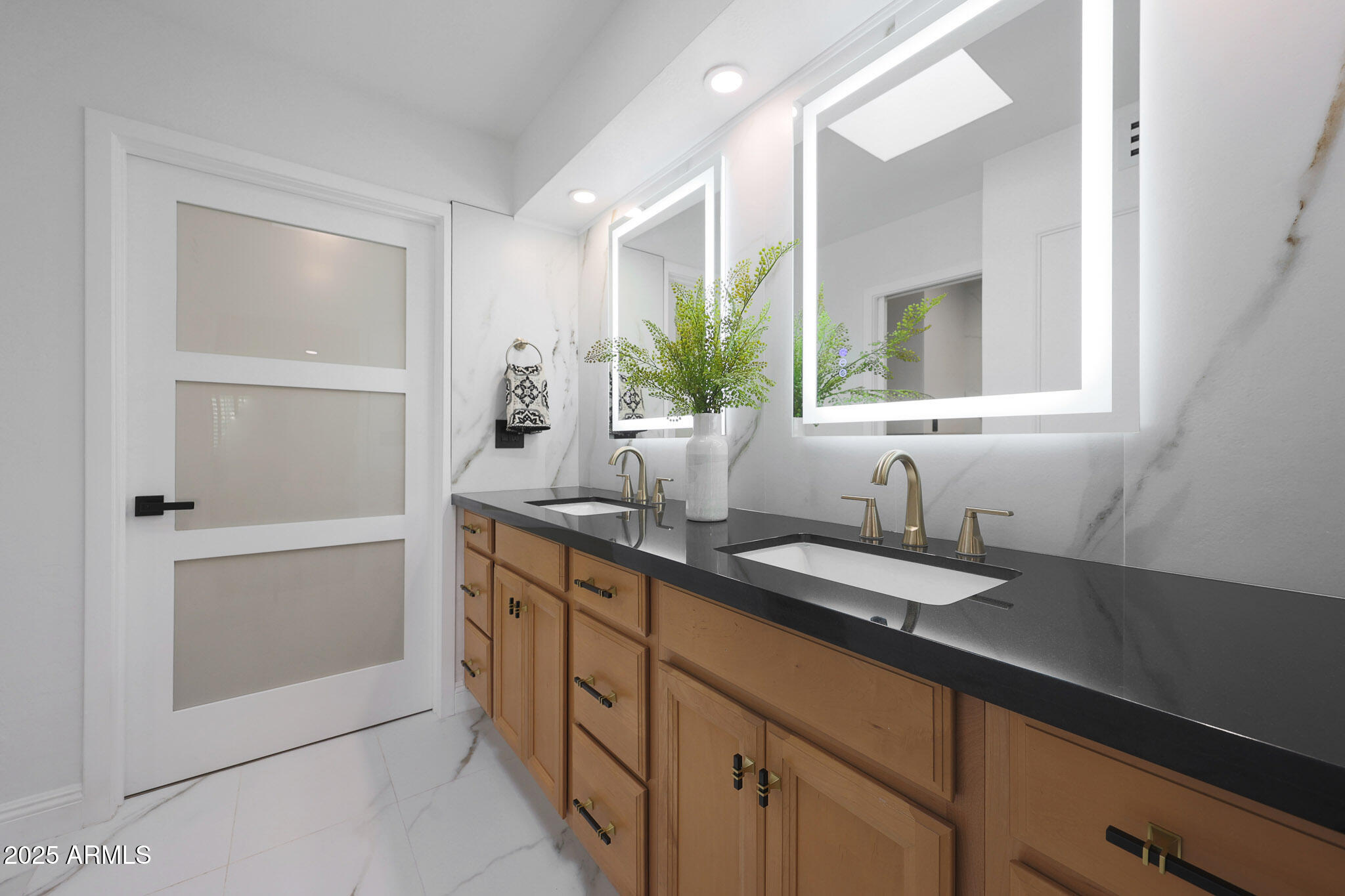 8725 E SAN MARINO Drive, Scottsdale