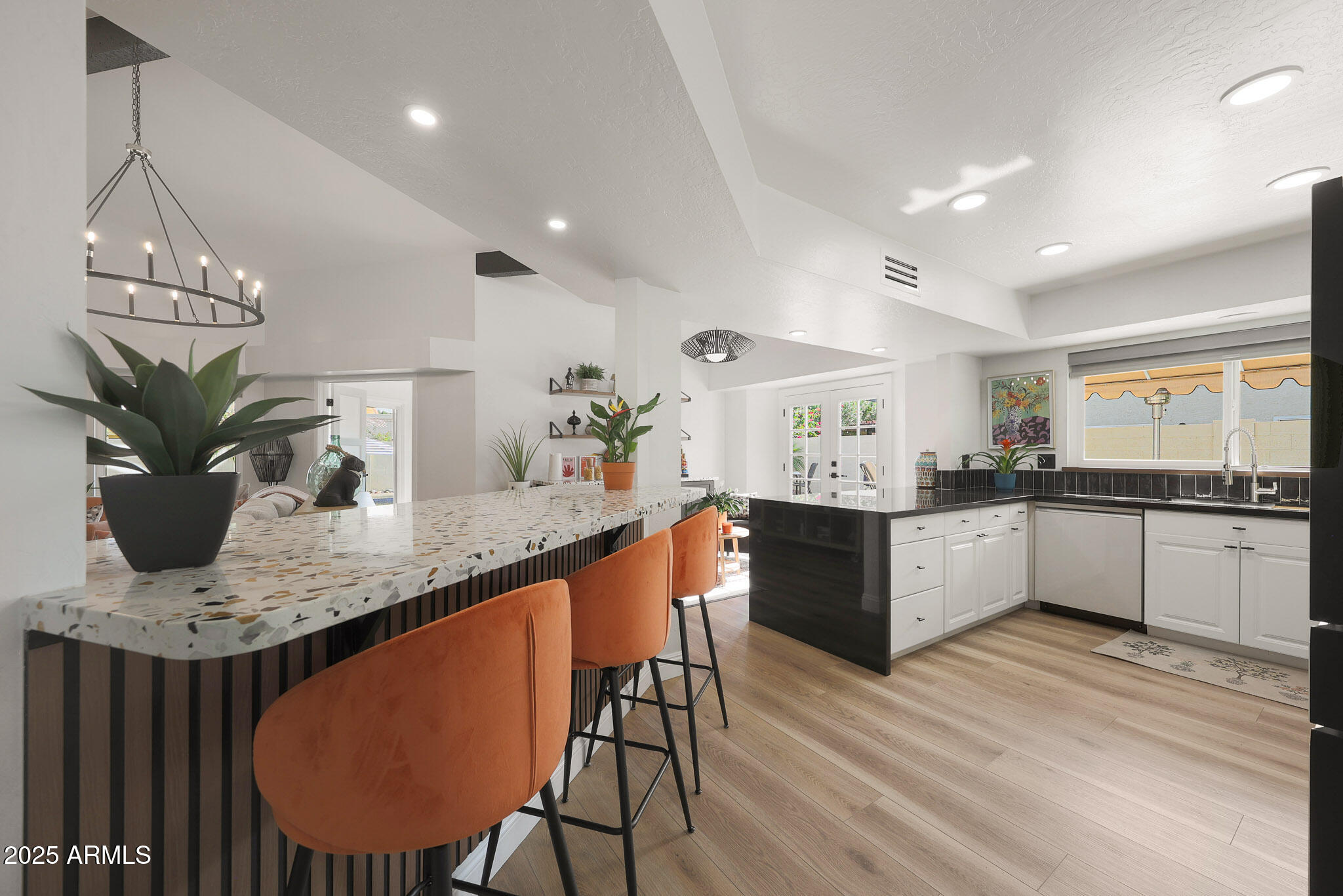 8725 E SAN MARINO Drive, Scottsdale