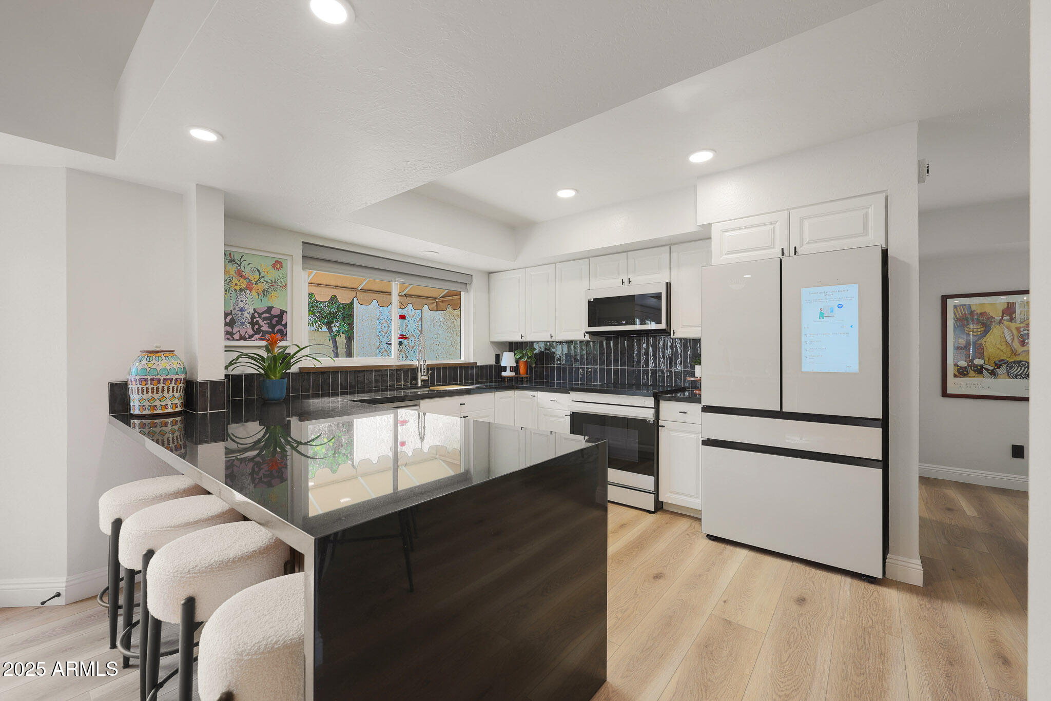 8725 E SAN MARINO Drive, Scottsdale