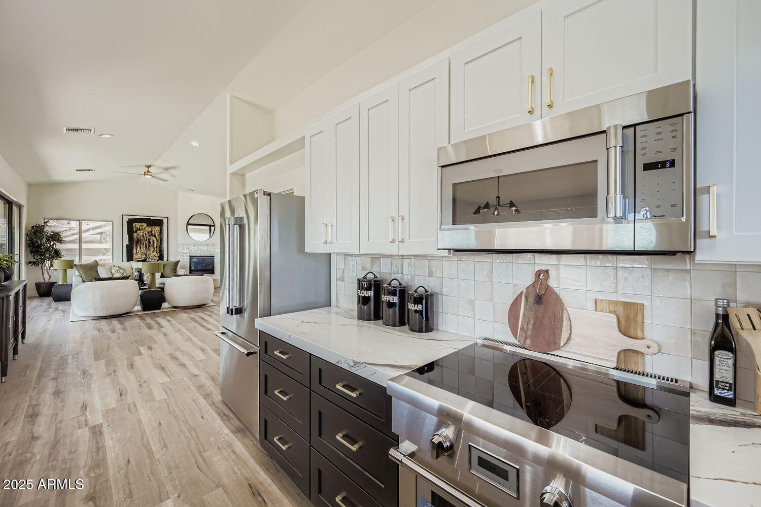 15731 E SYCAMORE Drive