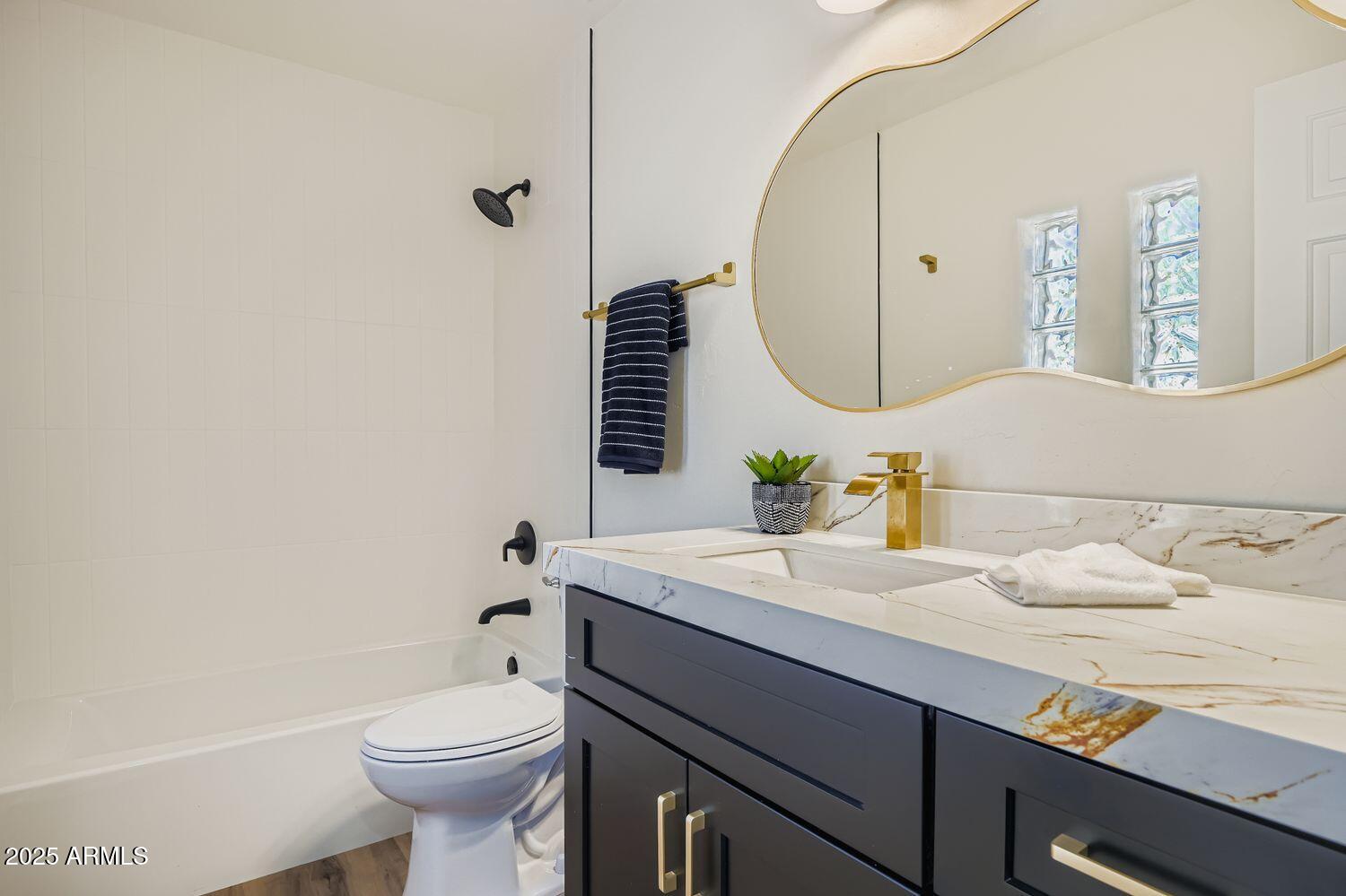 15731 E SYCAMORE Drive