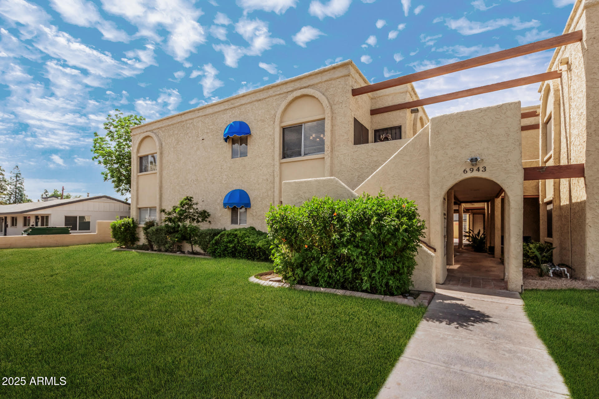 6943 E EARLL Drive, 6, Scottsdale Unit: 6