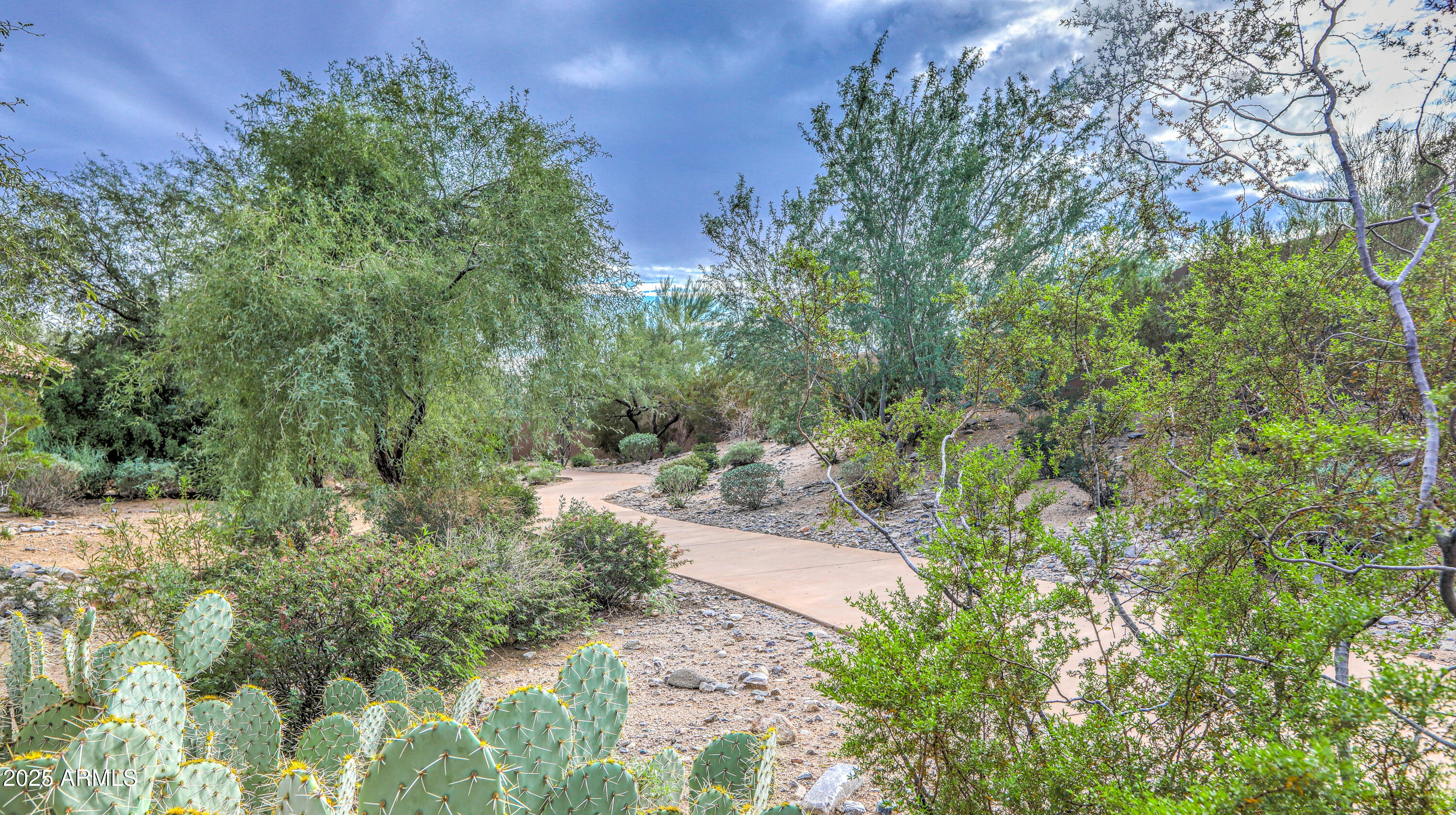 9033 E NITTANY Drive, Scottsdale