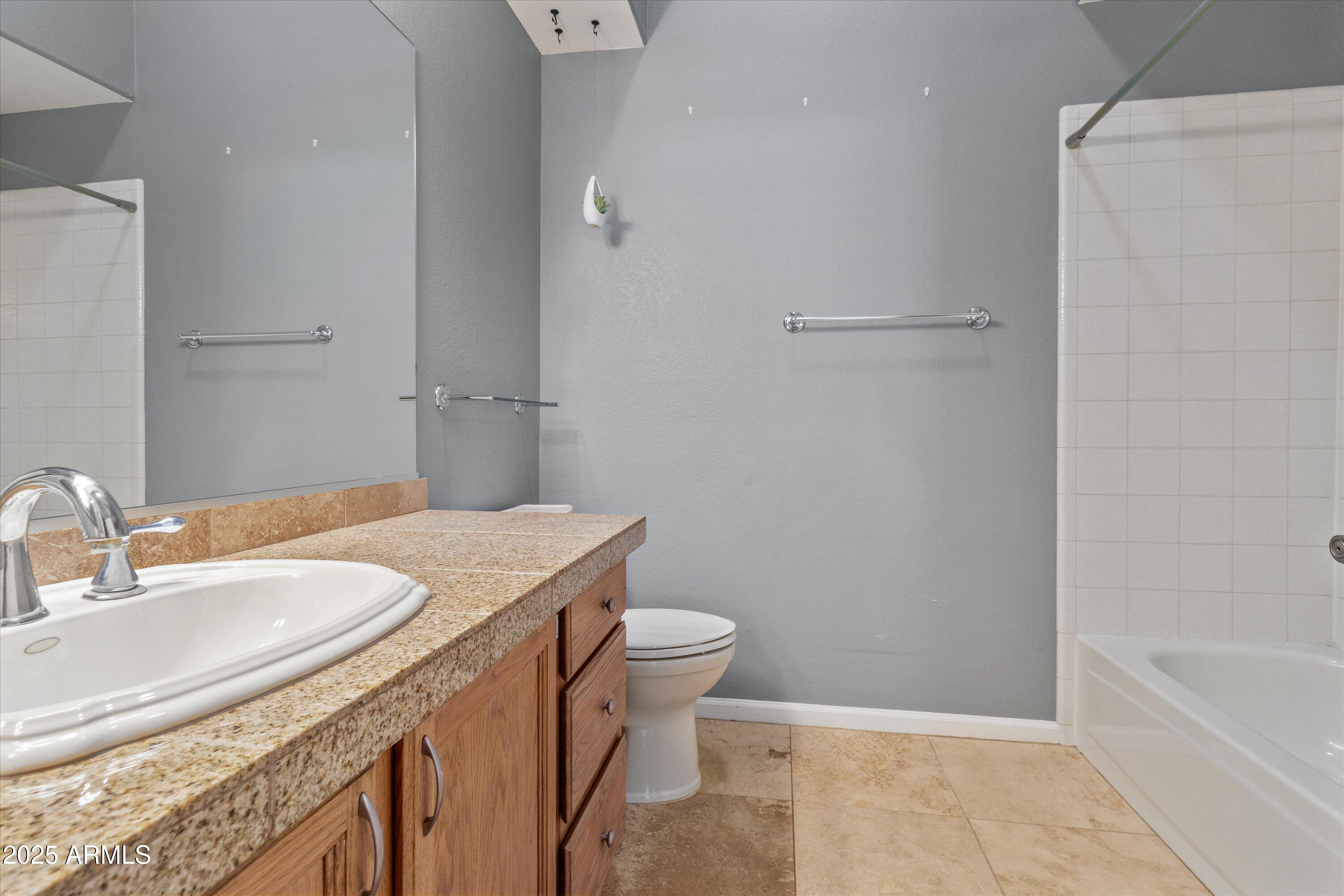 600 S VELERO Street, Chandler