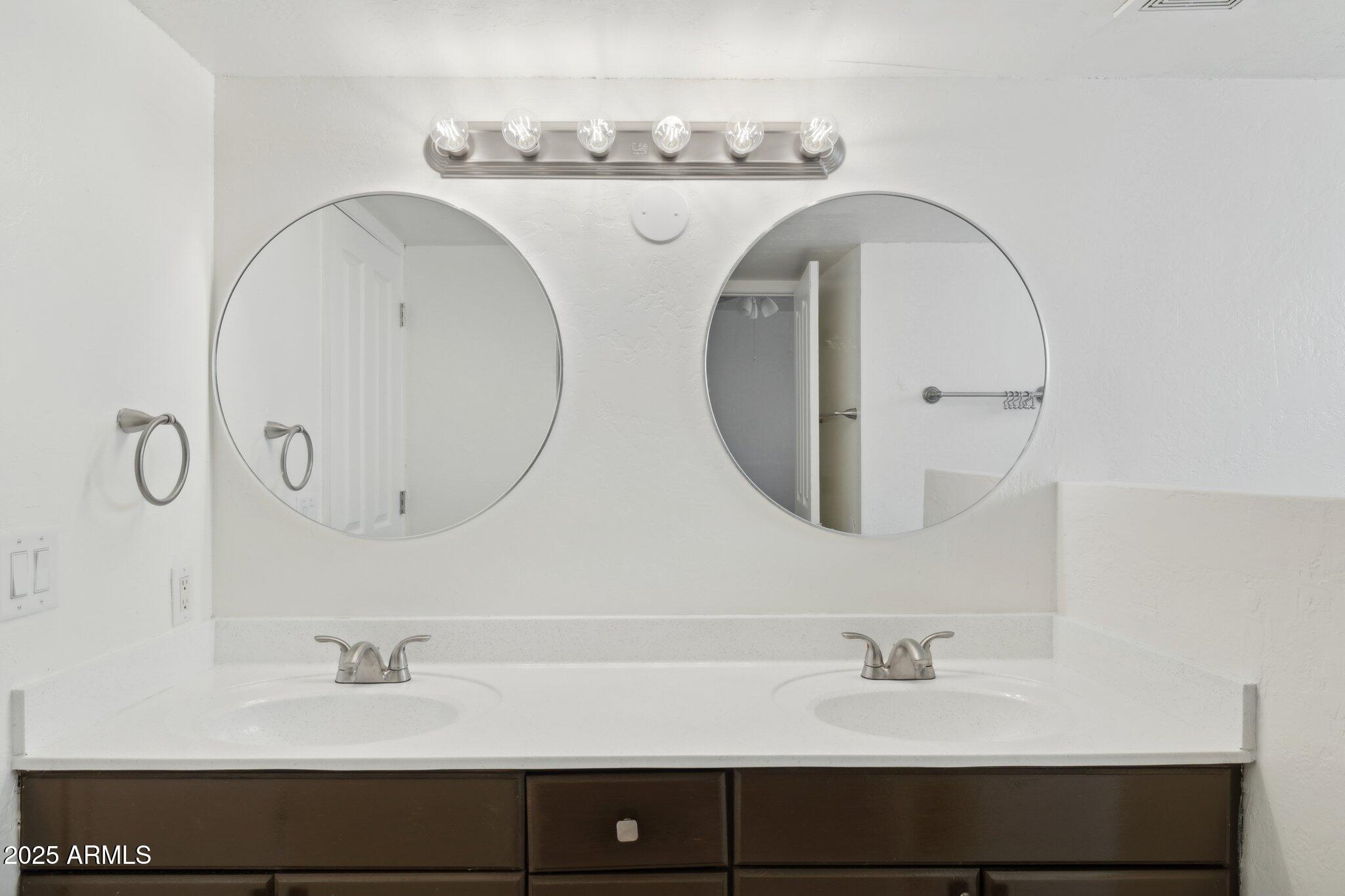 4919 E DIXON Circle, Mesa