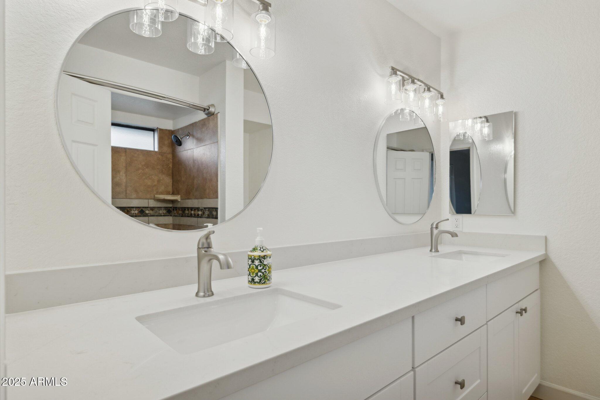 4919 E DIXON Circle, Mesa