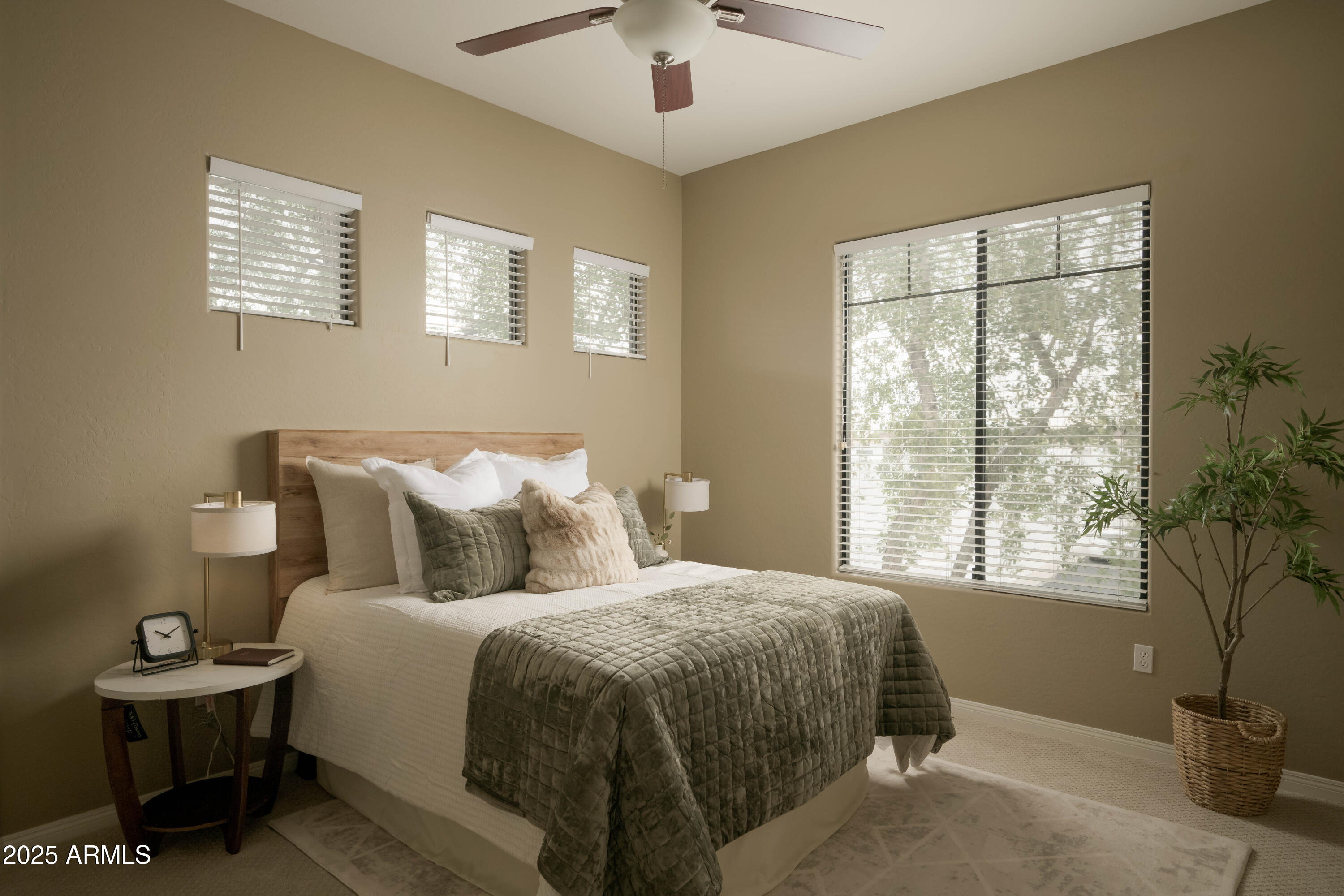 2989 N 44TH Street, 2007, Phoenix Unit: 2007