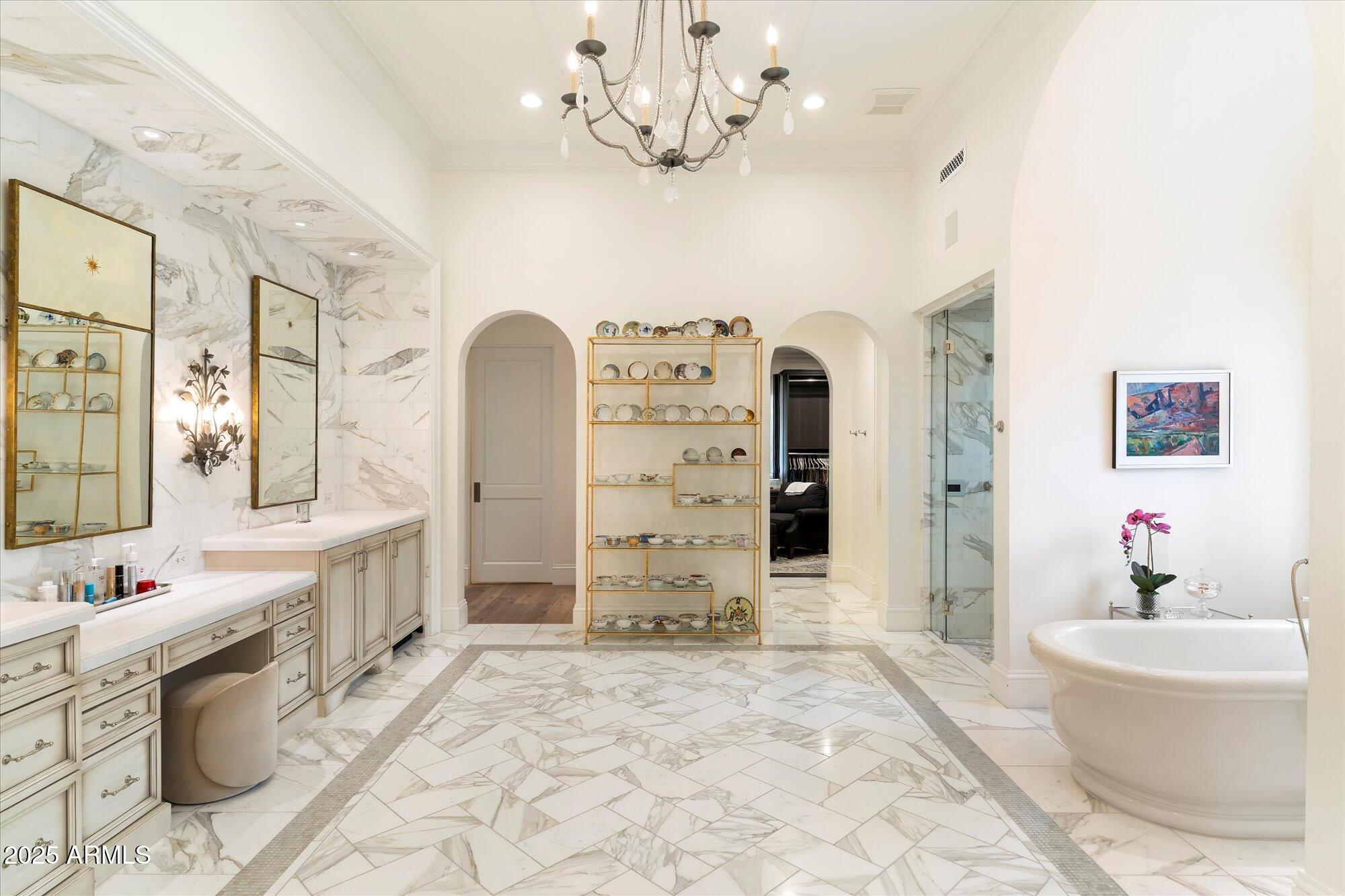 10244 E HUALAPAI Drive