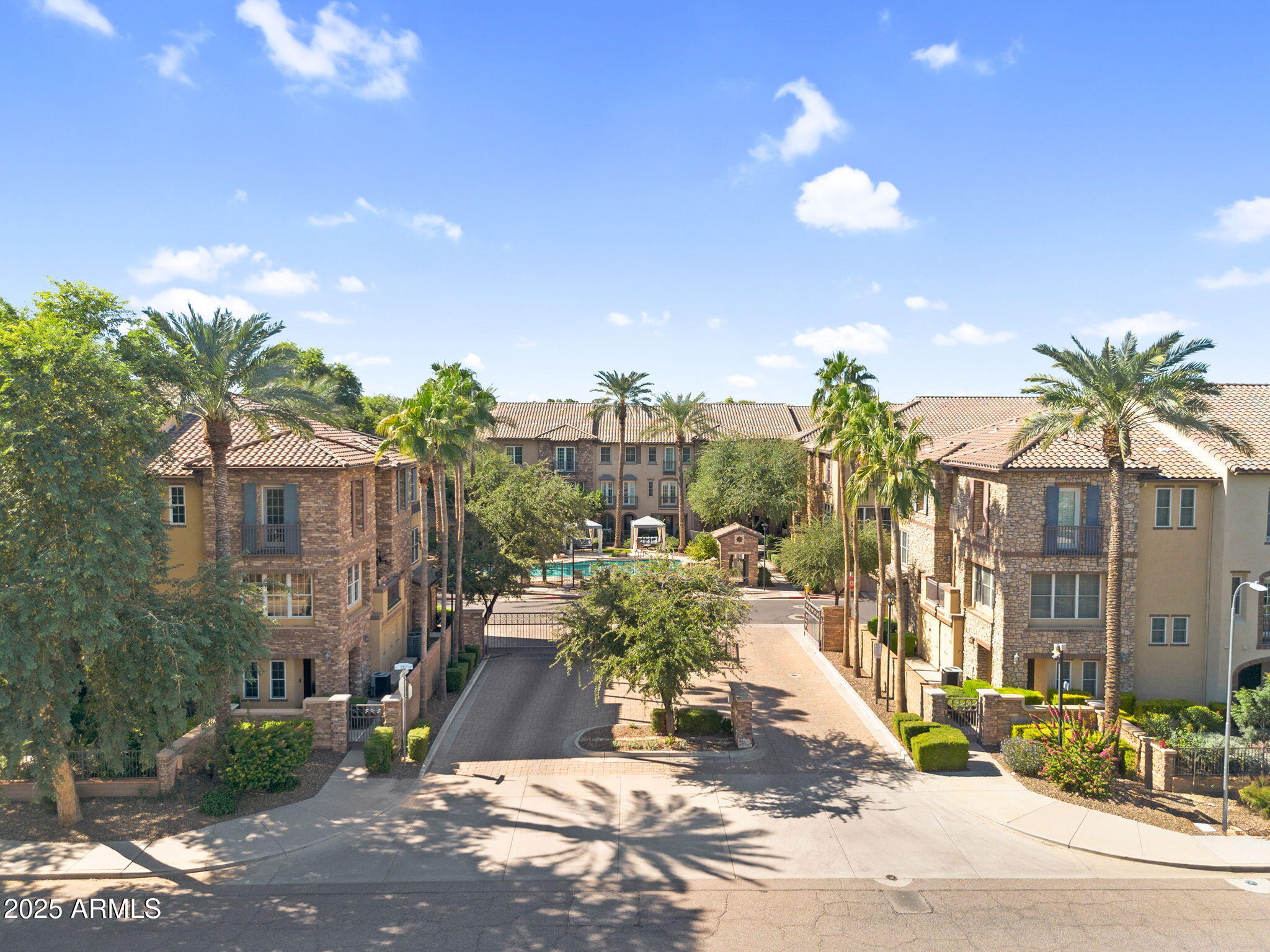 2446 E ROMA Avenue, Phoenix