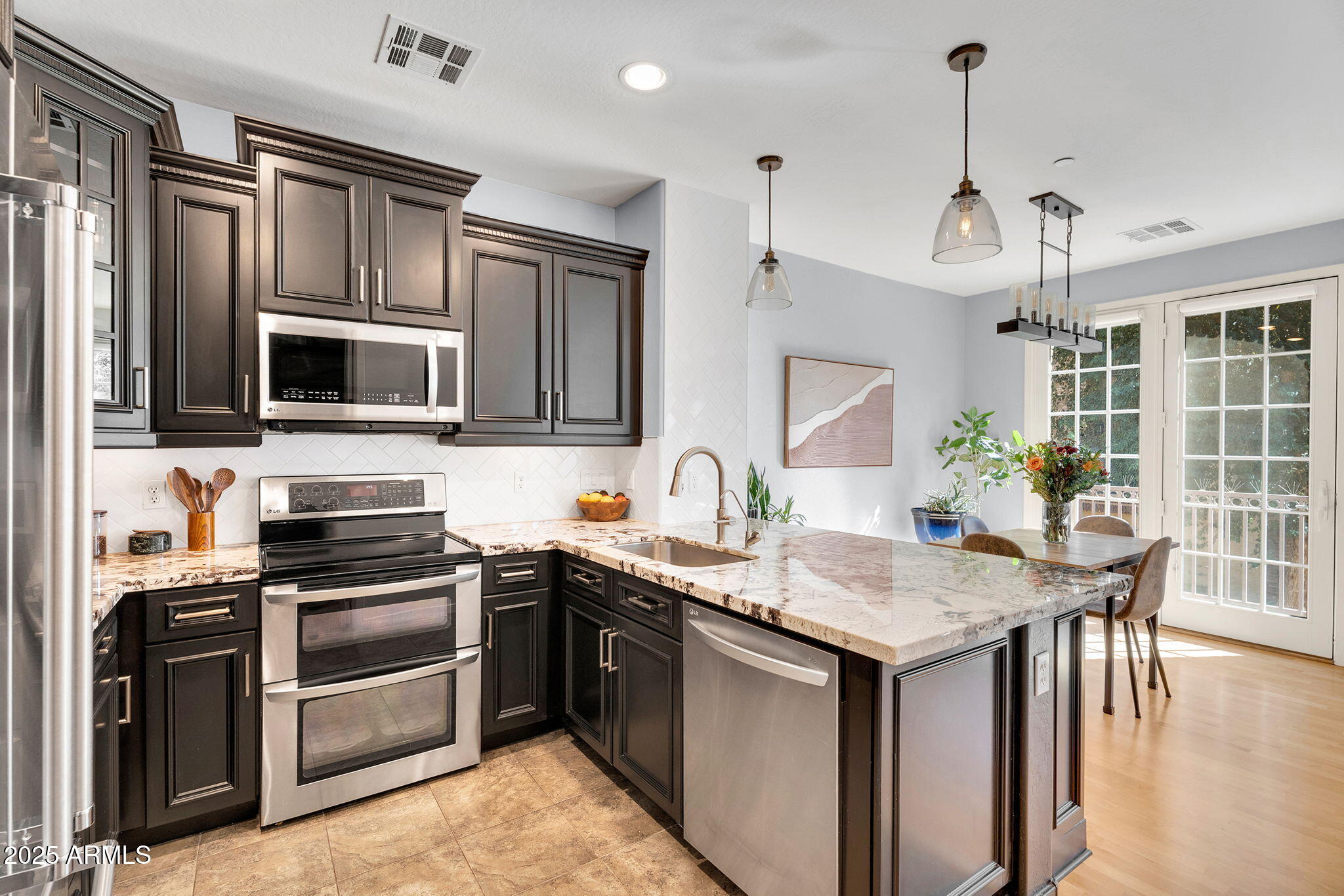 2446 E ROMA Avenue, Phoenix