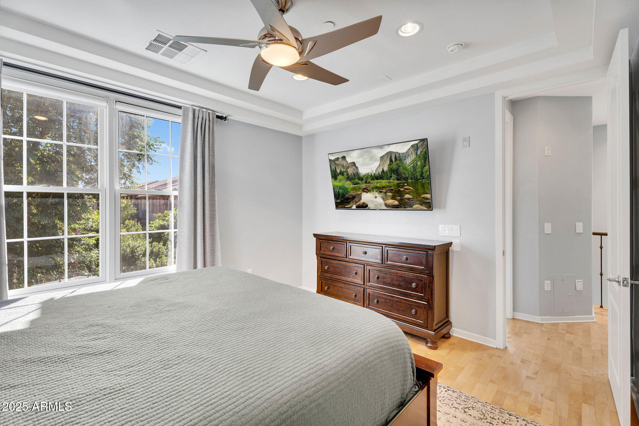 2446 E ROMA Avenue, Phoenix