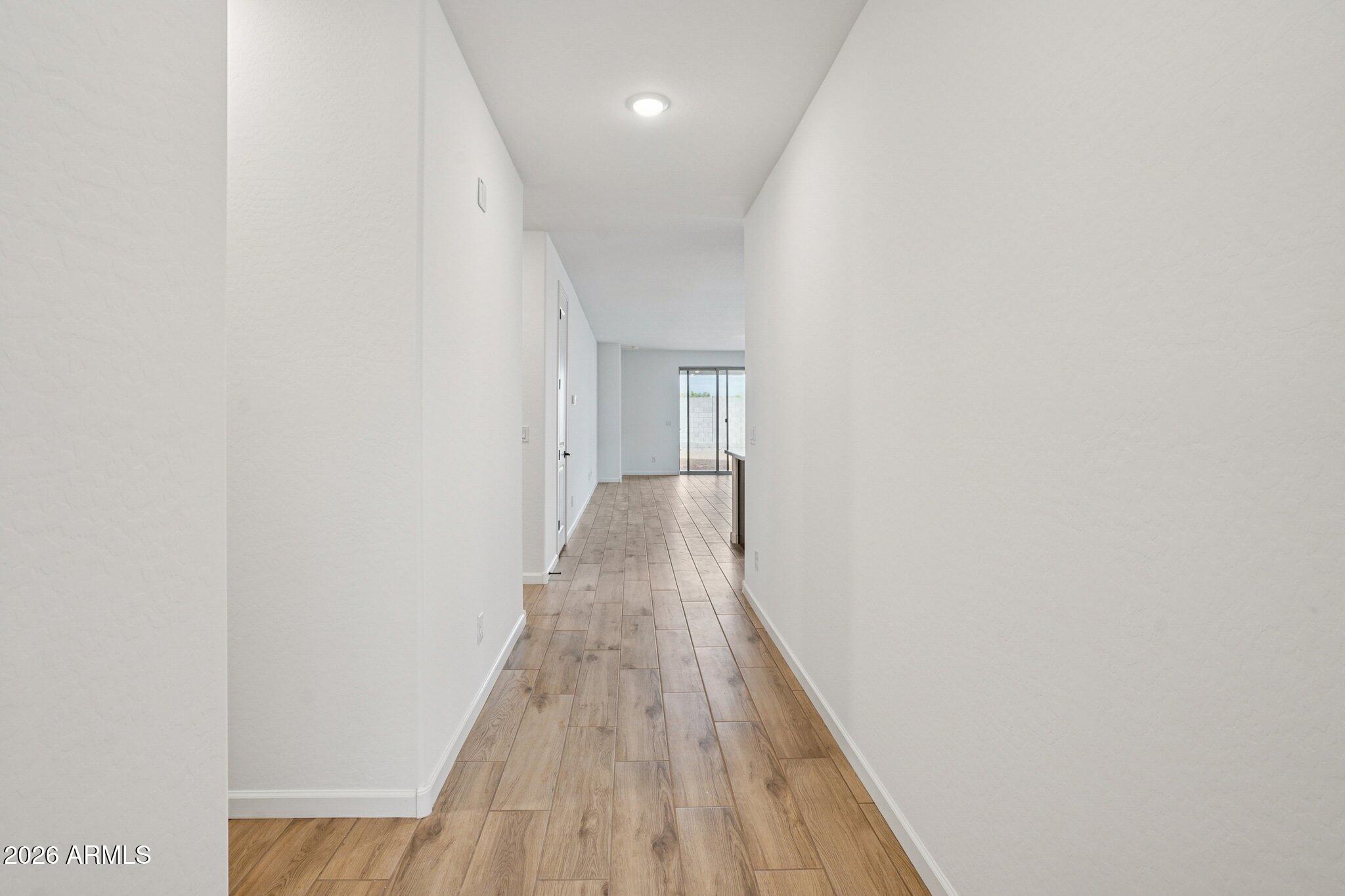 15720 W CAMDEN Avenue, Waddell