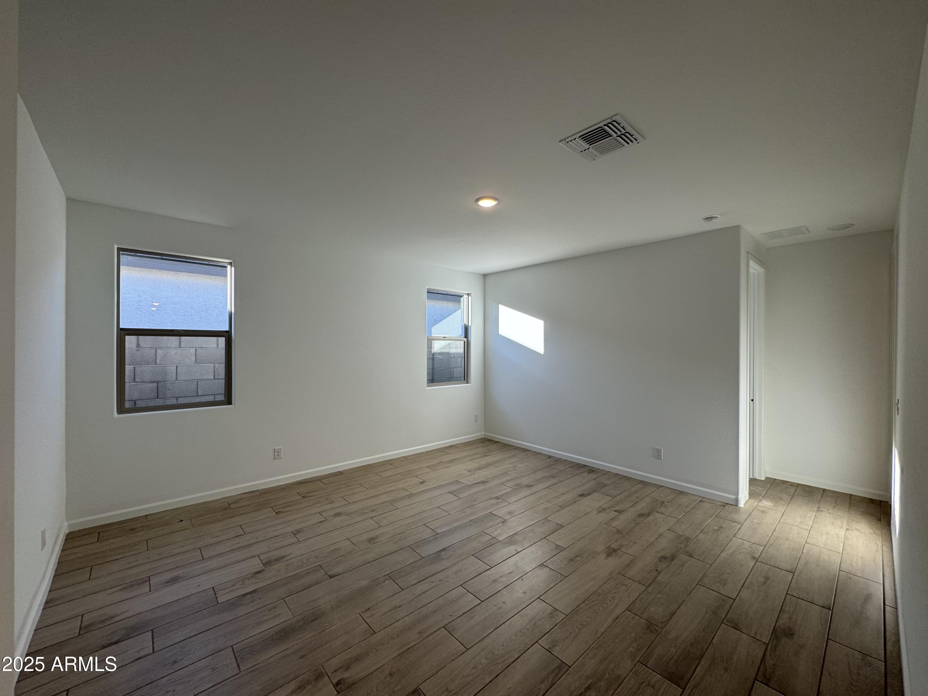 15720 W CAMDEN Avenue, Waddell