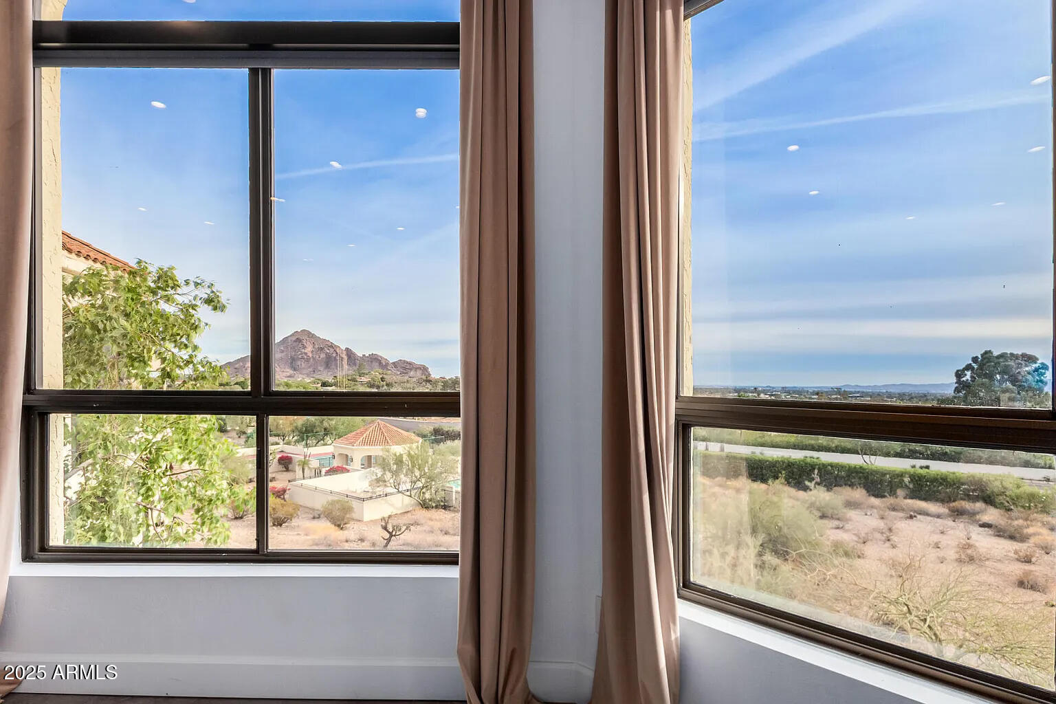 3800 E LINCOLN Drive, 23