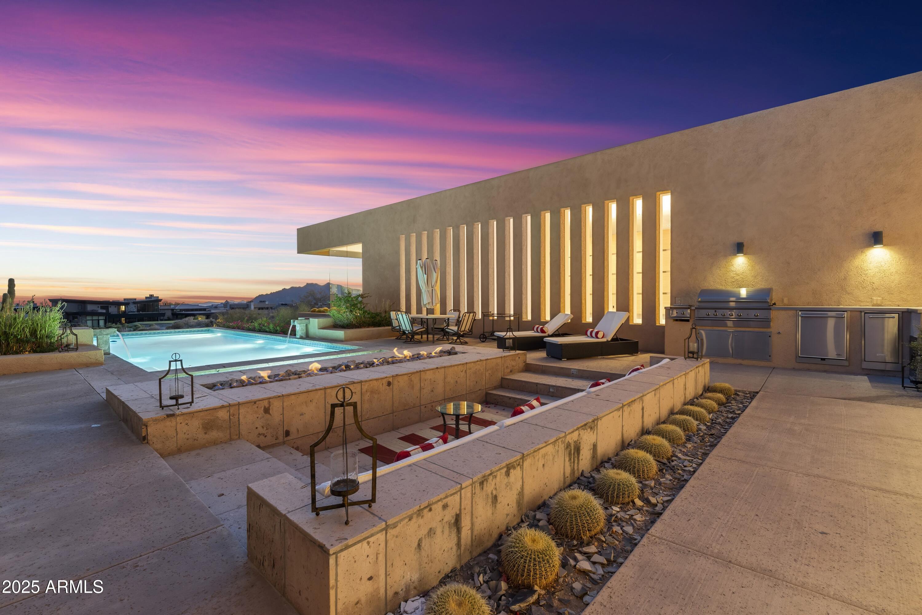 9191 E HAPPY HOLLOW Drive