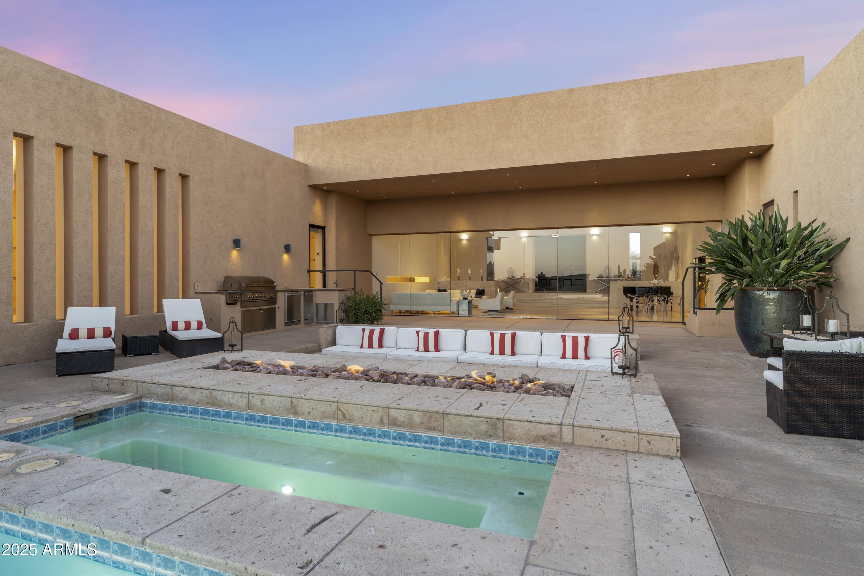 9191 E HAPPY HOLLOW Drive