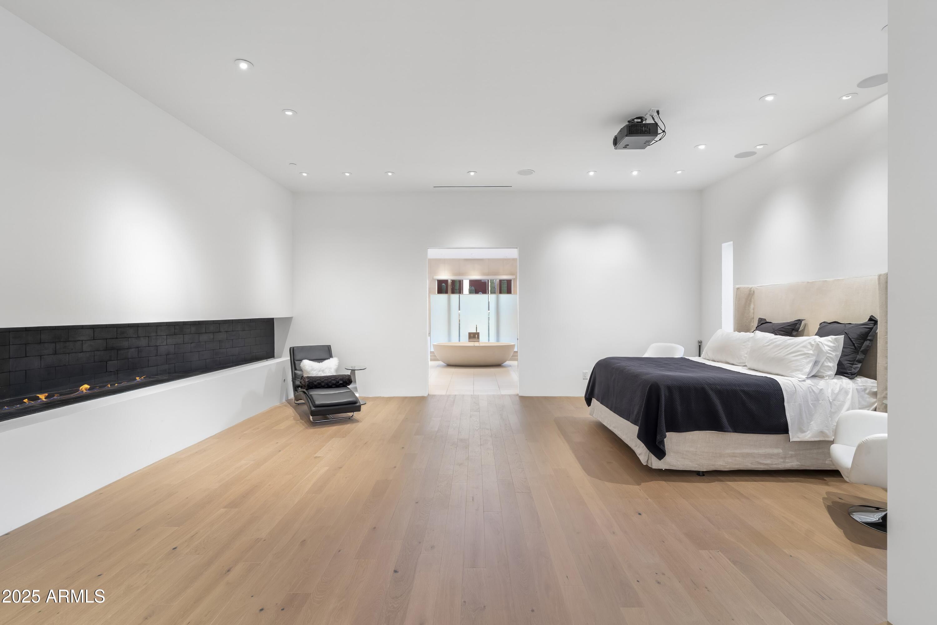 9191 E HAPPY HOLLOW Drive