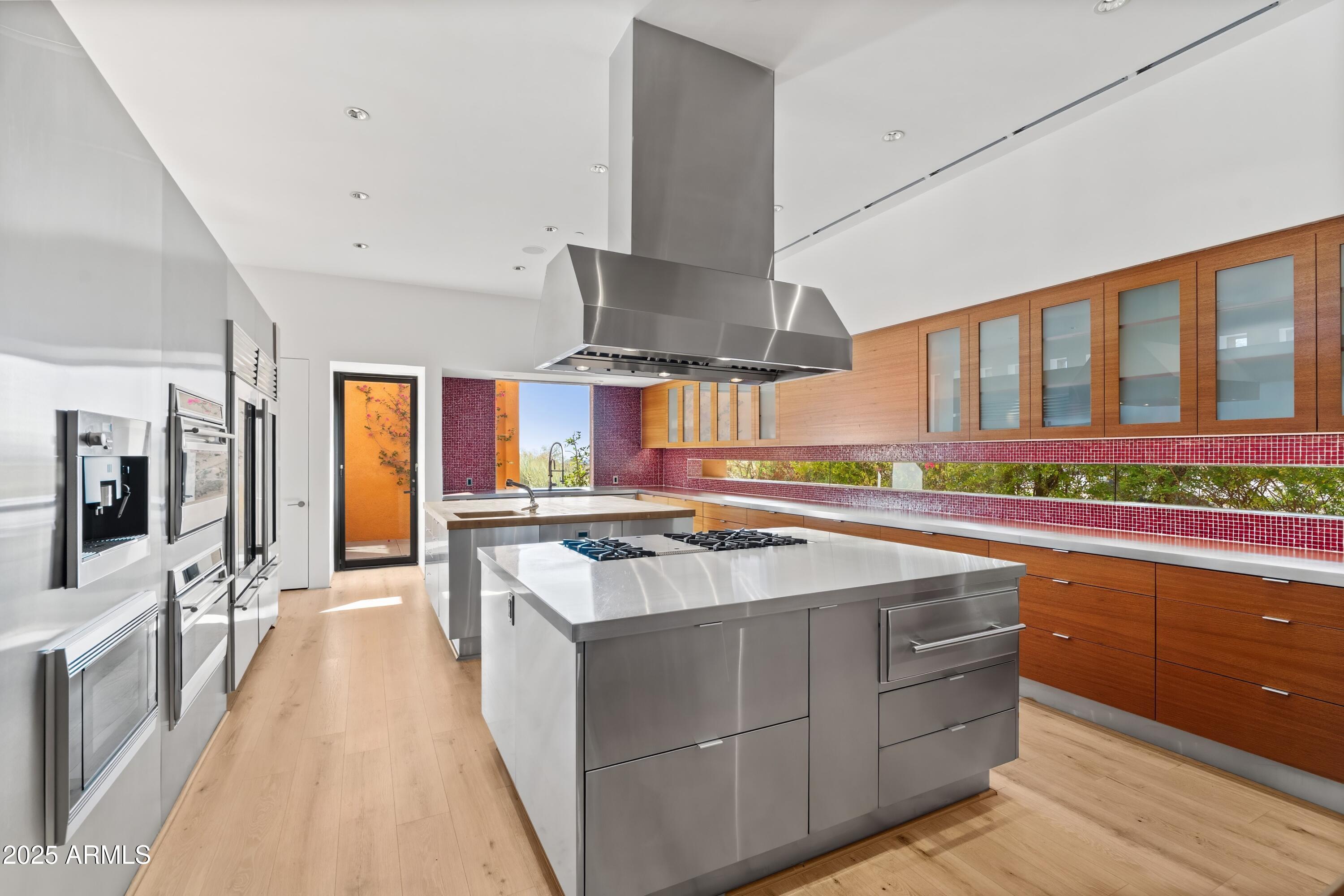 9191 E HAPPY HOLLOW Drive